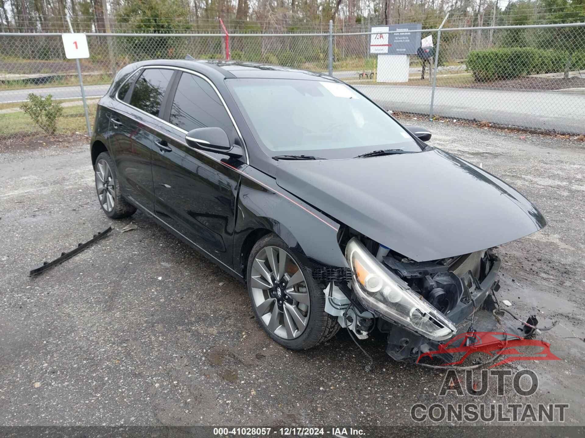 HYUNDAI ELANTRA GT 2018 - KMHH55LC2JU041274