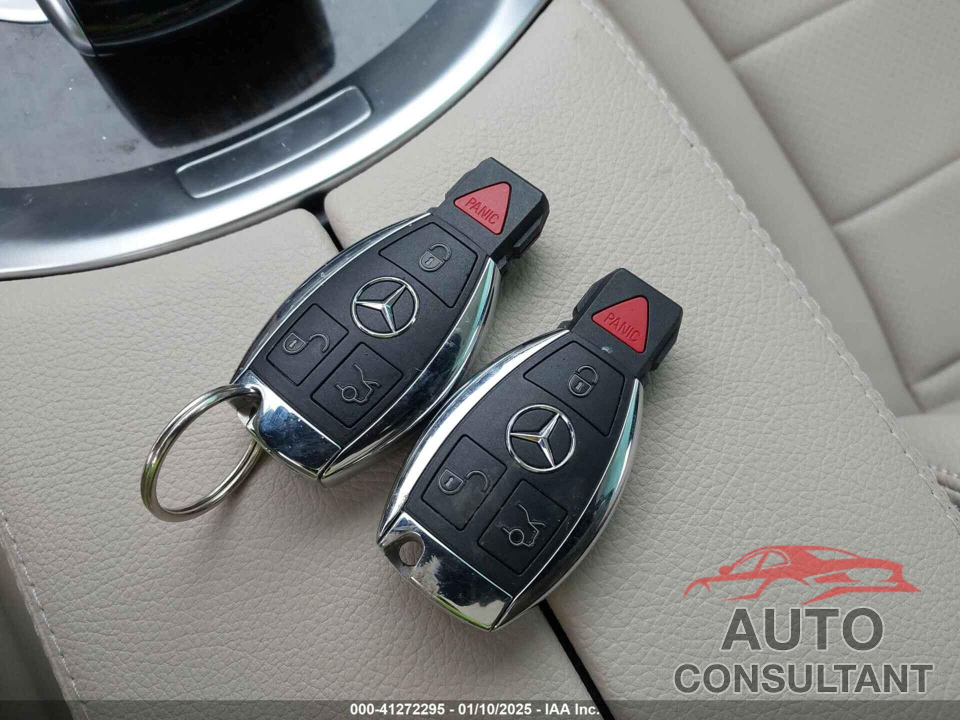 MERCEDES-BENZ C 300 2017 - 55SWF4KB1HU219981