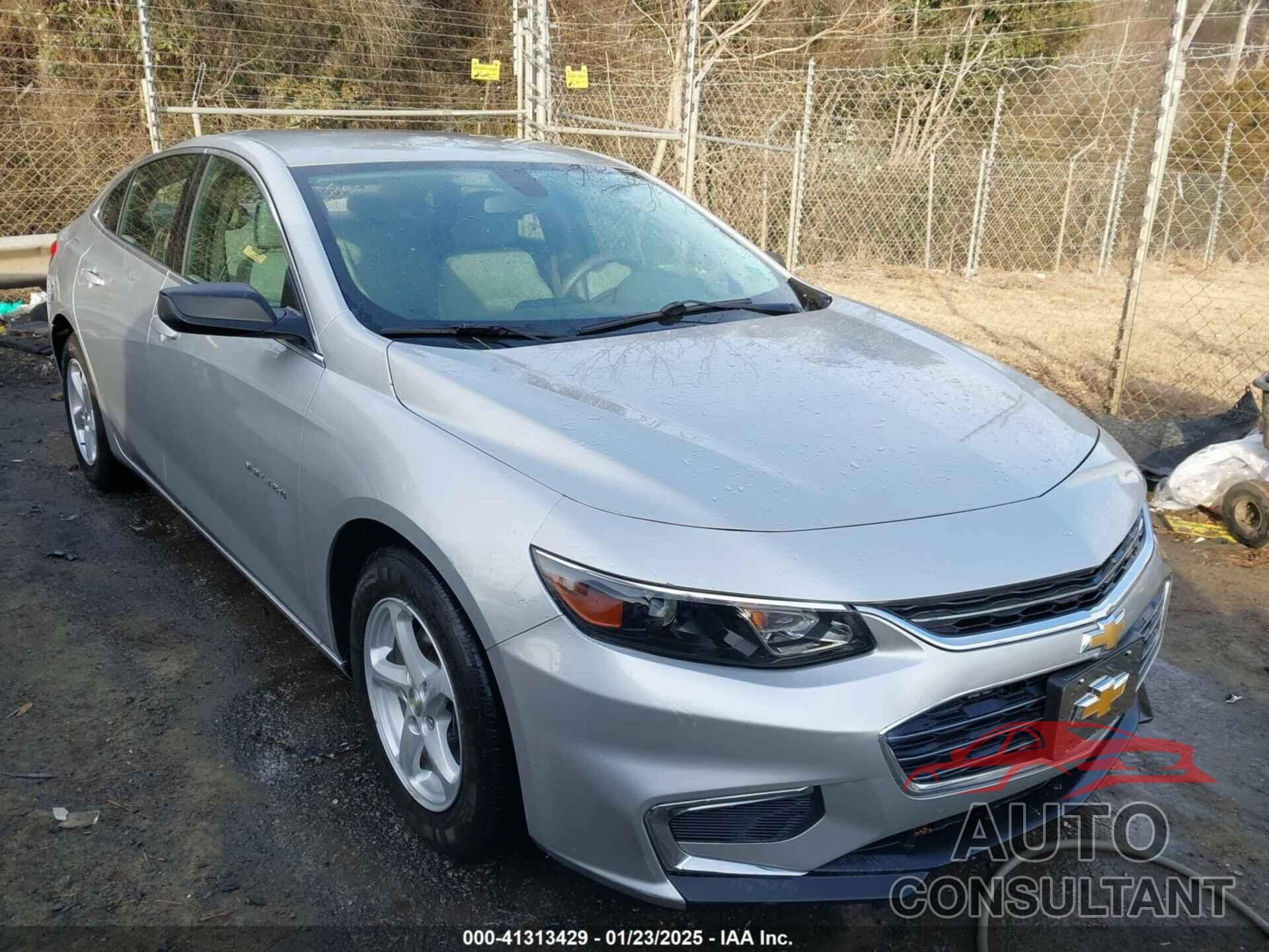 CHEVROLET MALIBU 2017 - 1G1ZB5ST2HF136010