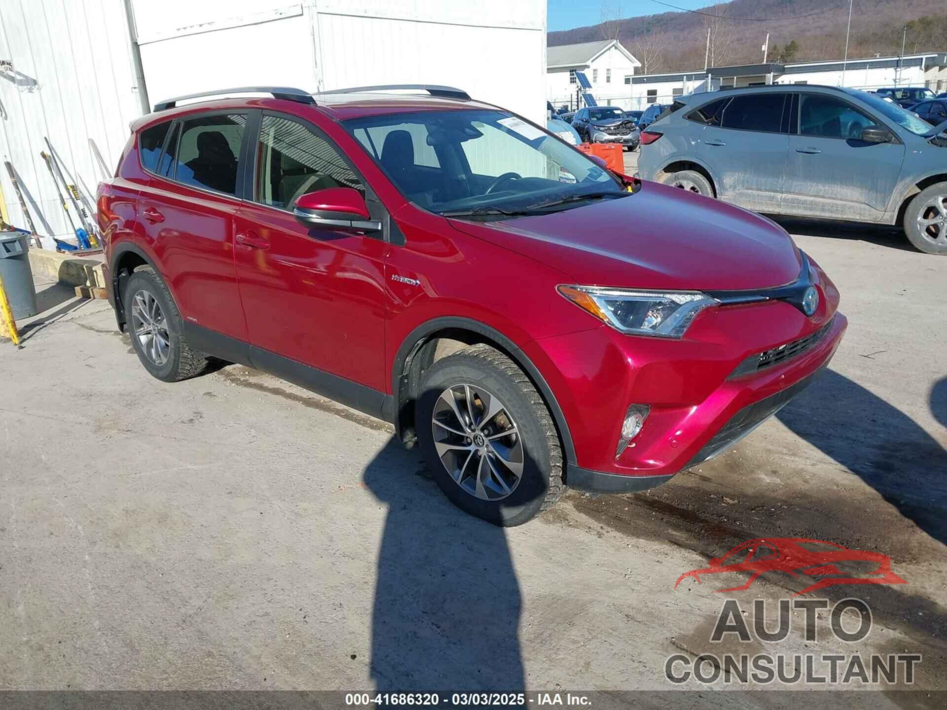 TOYOTA RAV4 HYBRID 2018 - JTMRJREV1JD166633