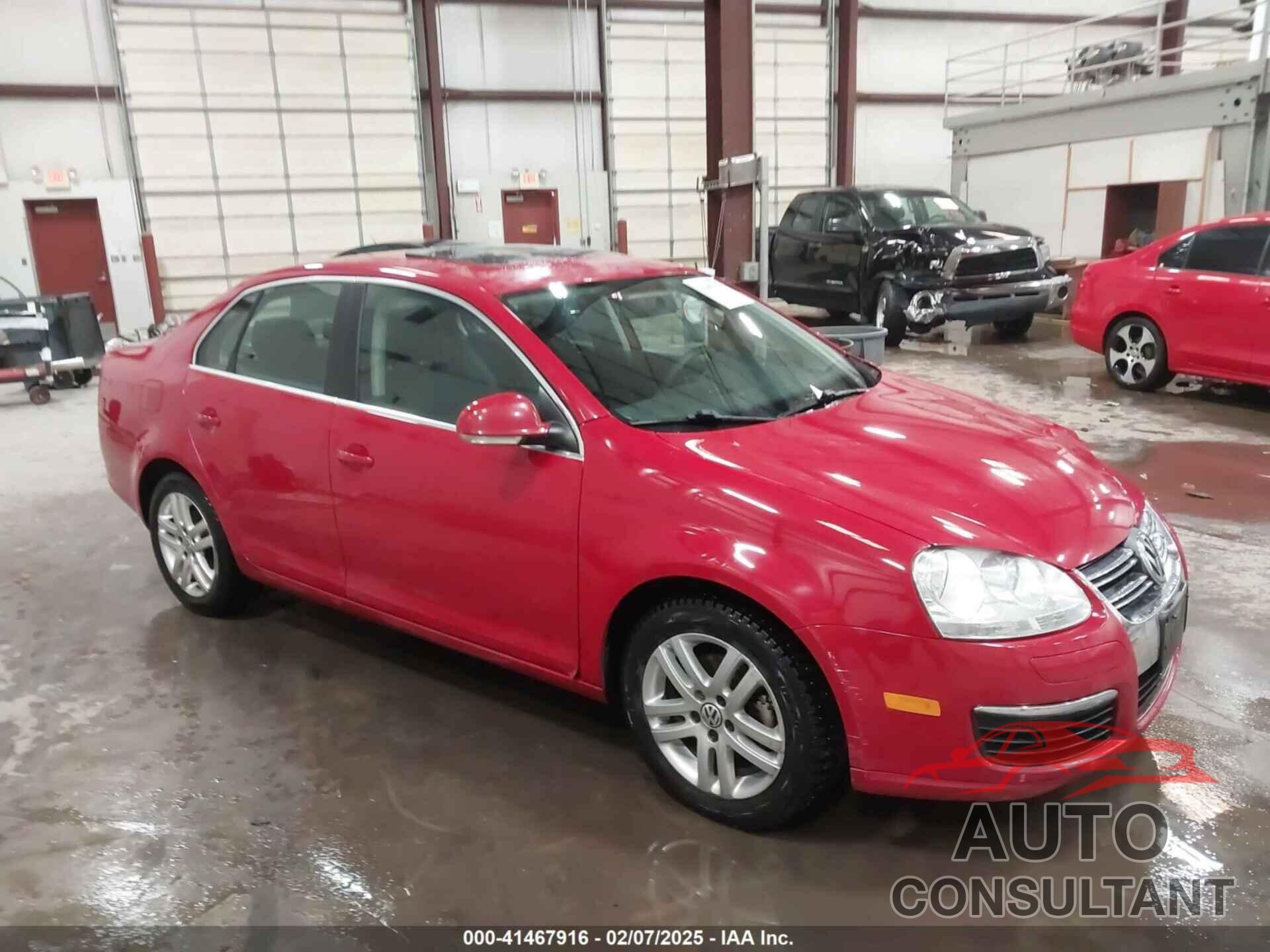 VOLKSWAGEN JETTA 2010 - 3VWRL7AJ3AM178141