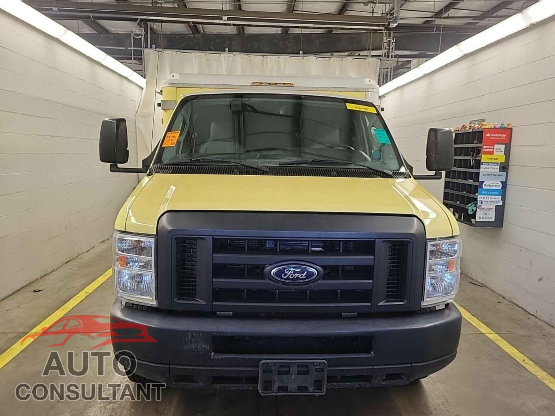 FORD ECONOLINE 2018 - 1FDXE4FS2JDC33304