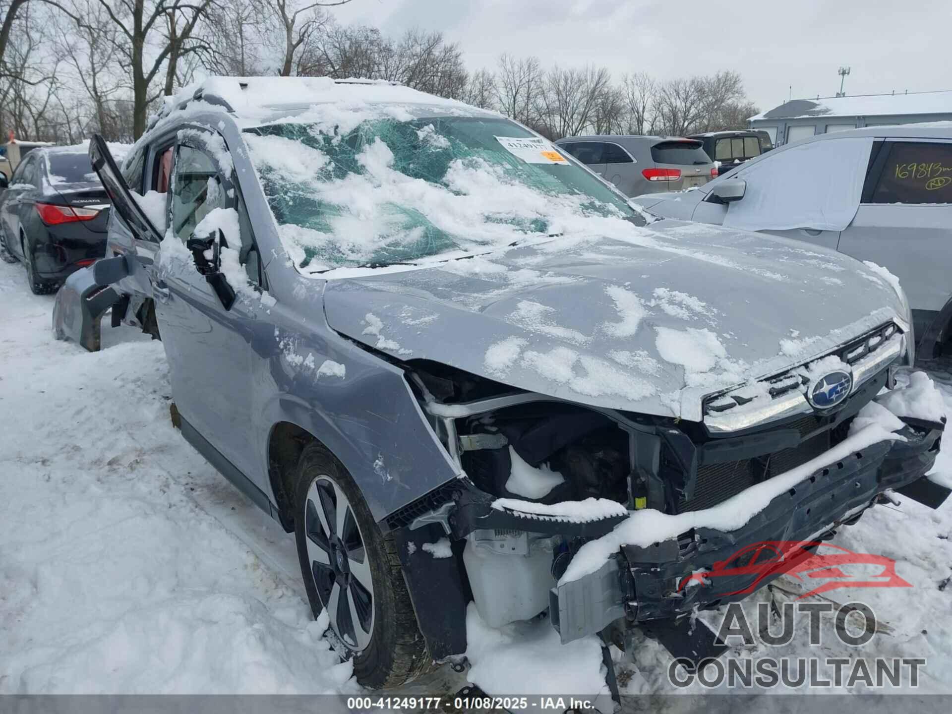 SUBARU FORESTER 2017 - JF2SJAEC2HH583183