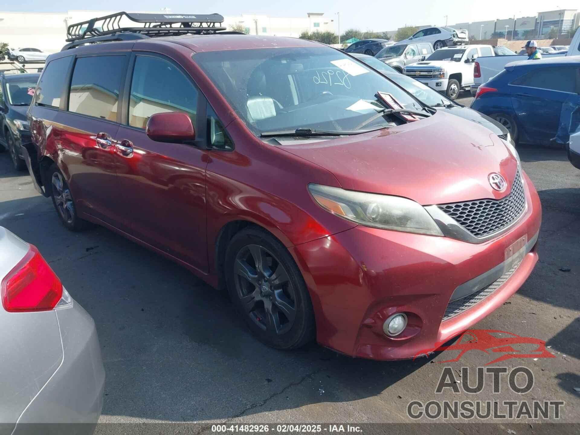 TOYOTA SIENNA 2017 - 5TDXZ3DC3HS779123