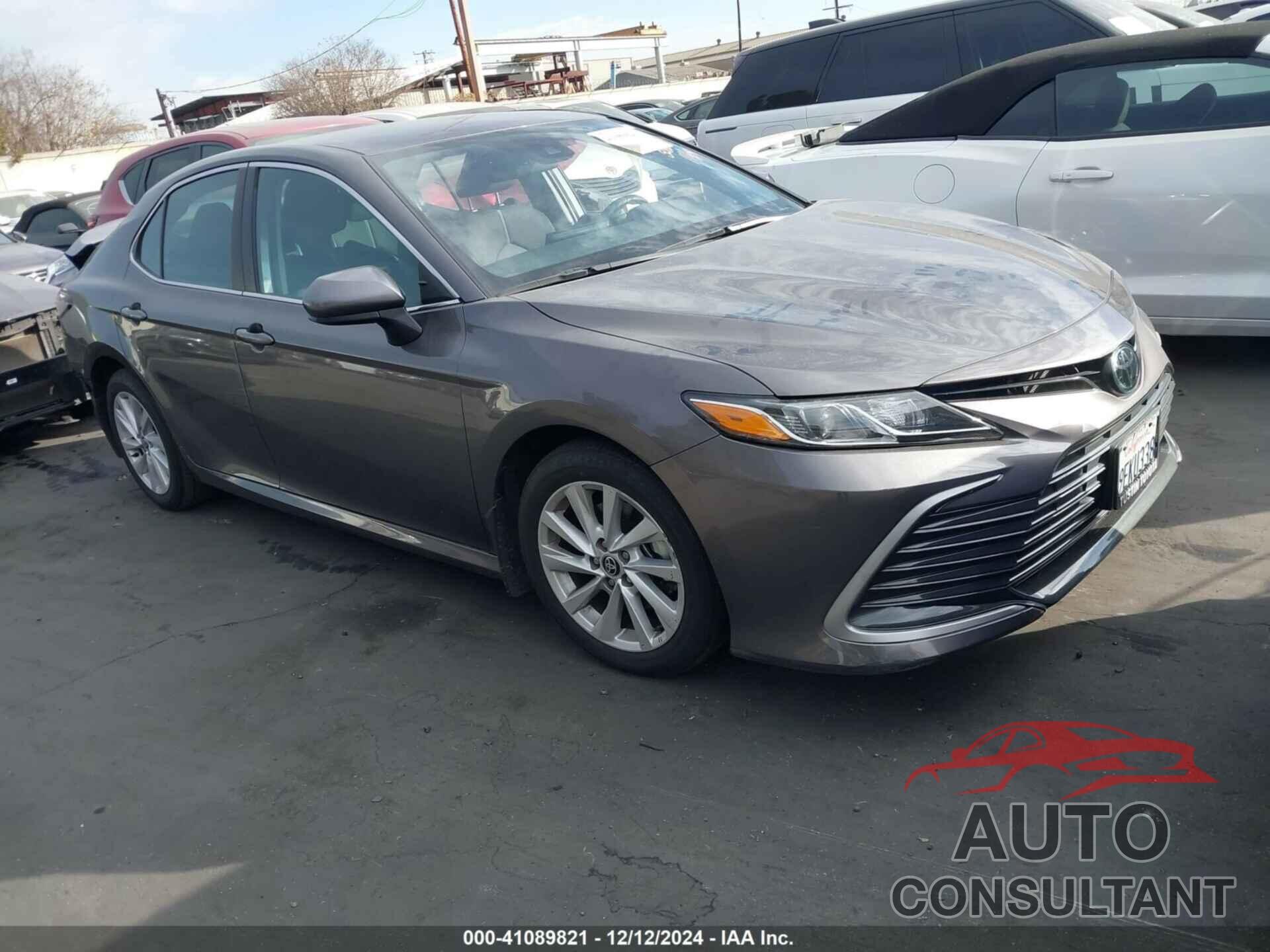TOYOTA CAMRY 2023 - 4T1C11AK8PU761096