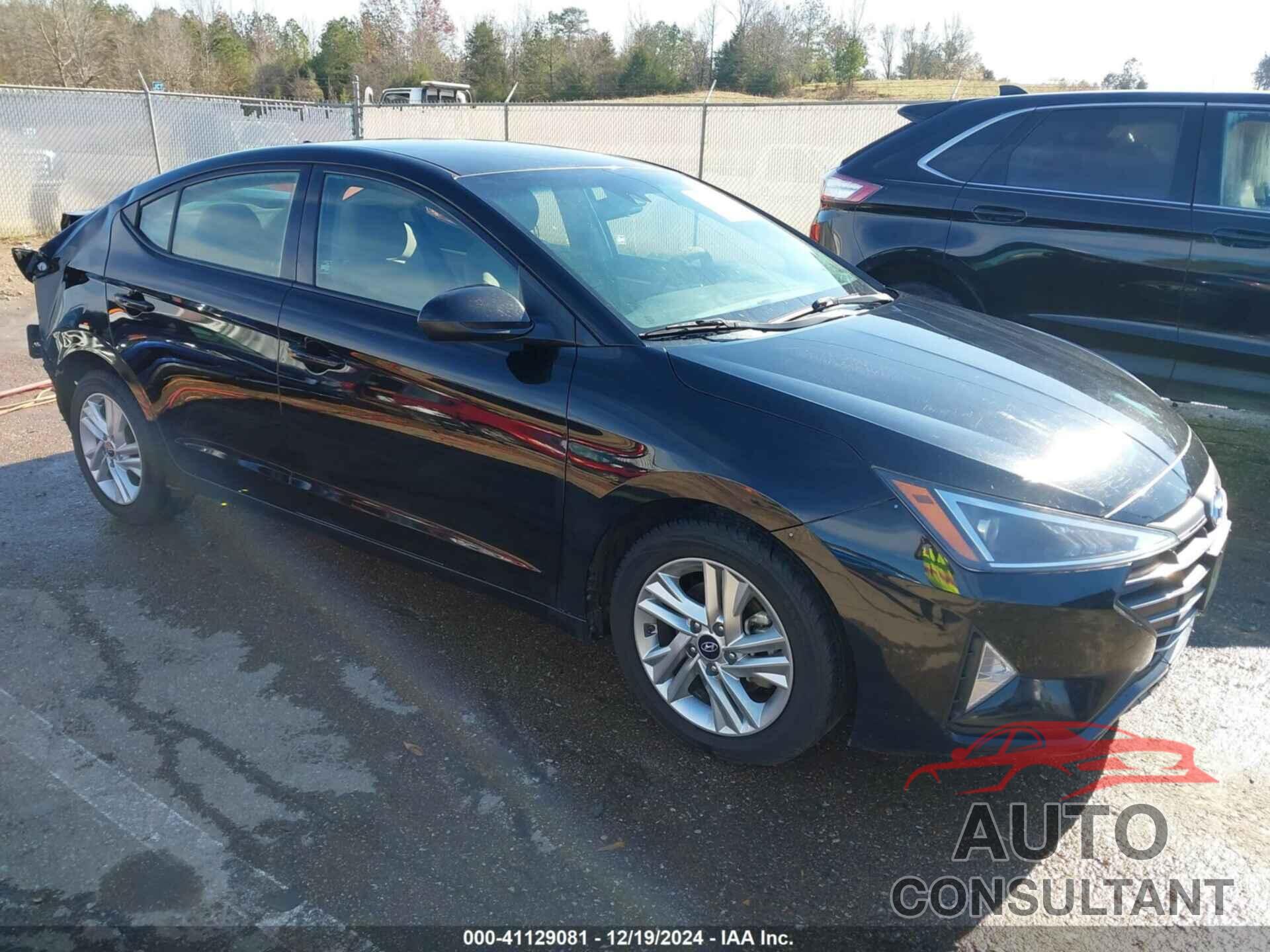 HYUNDAI ELANTRA 2020 - KMHD84LF7LU938409