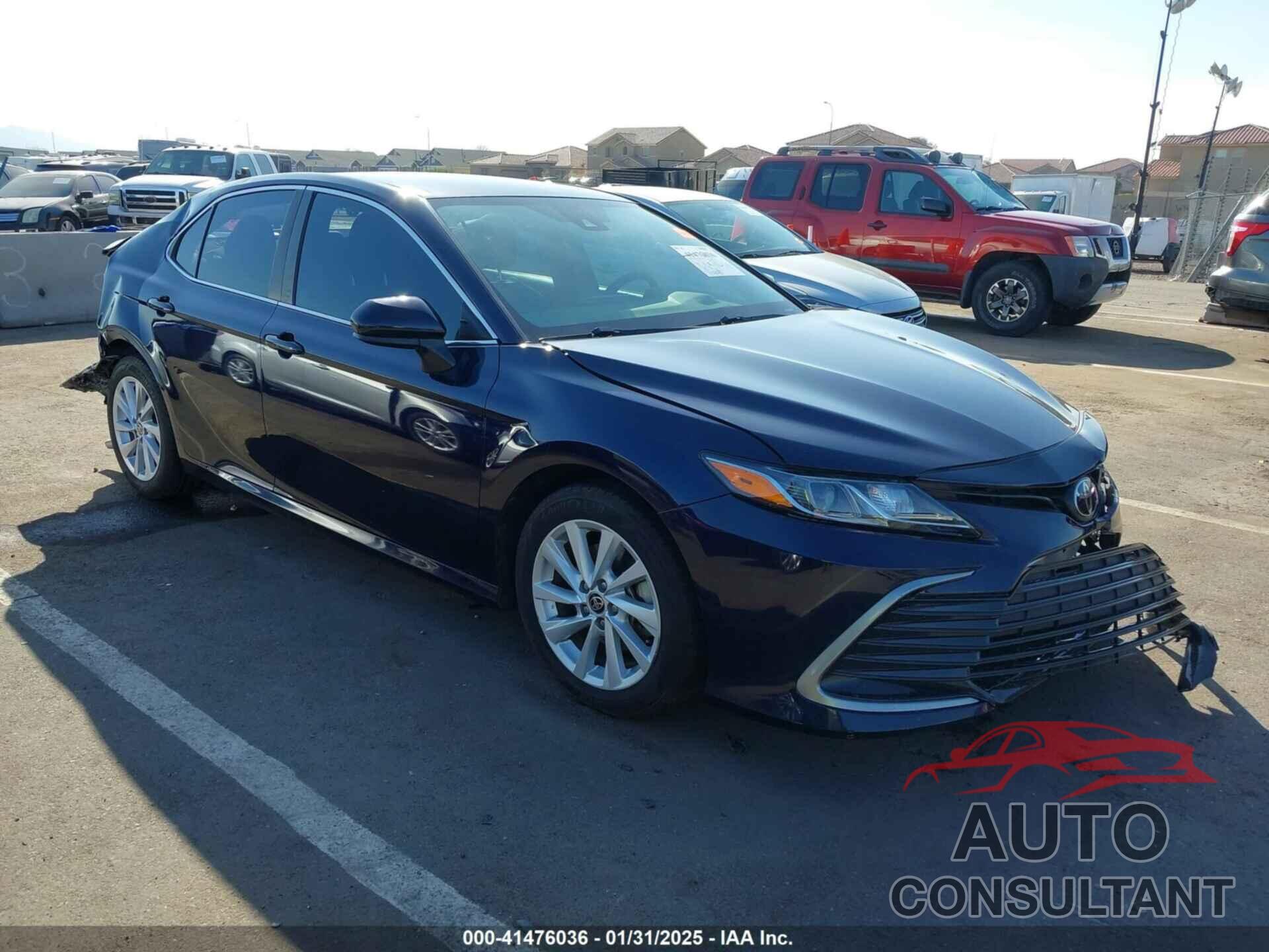 TOYOTA CAMRY 2021 - 4T1C11AK2MU466152