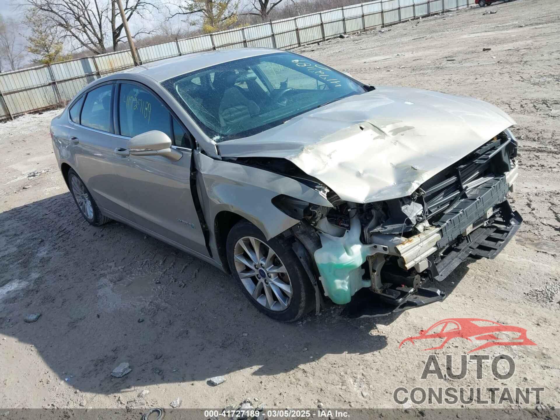 FORD FUSION HYBRID 2015 - 3FA6P0LU8FR266272