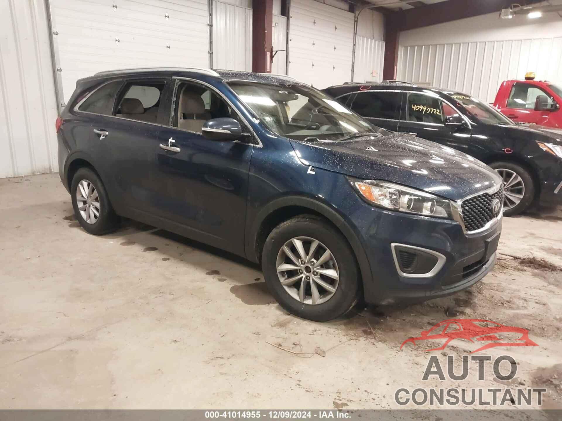 KIA SORENTO 2018 - 5XYPG4A3XJG391020