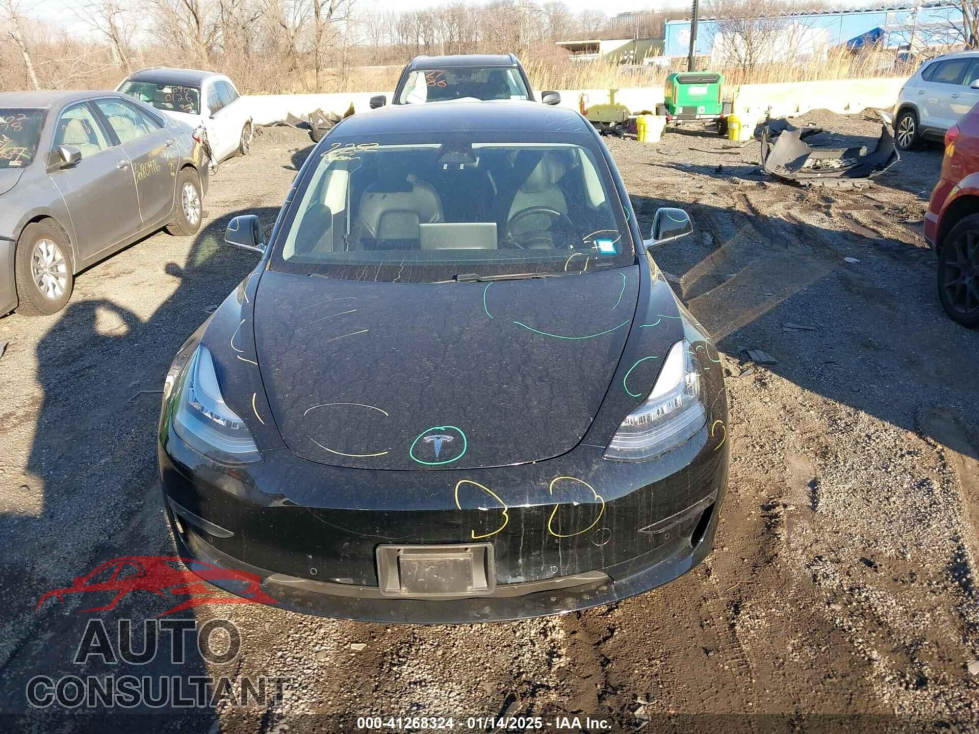 TESLA MODEL 3 2018 - 5YJ3E1EB4JF129764