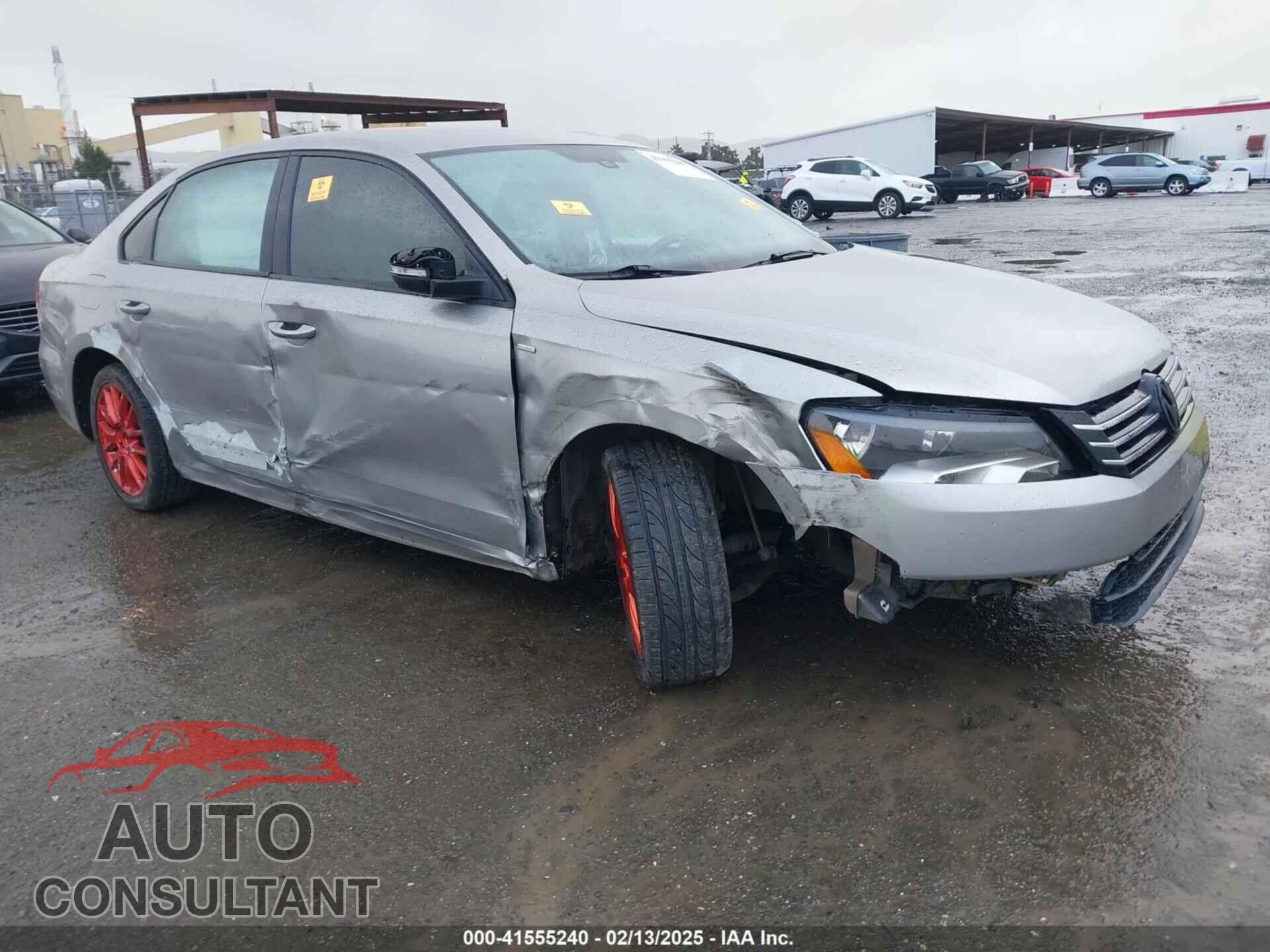 VOLKSWAGEN PASSAT 2014 - 1VWAT7A39EC067390