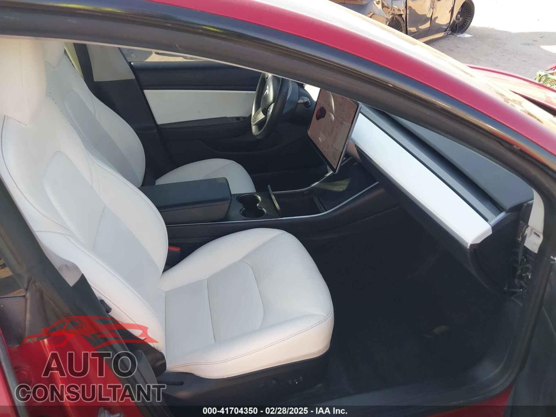 TESLA MODEL 3 2019 - 5YJ3E1EA2KF314873