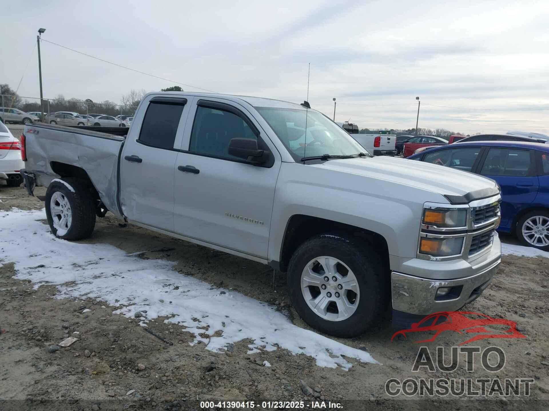 CHEVROLET SILVERADO 1500 2014 - 1GCVKREC0EZ332773