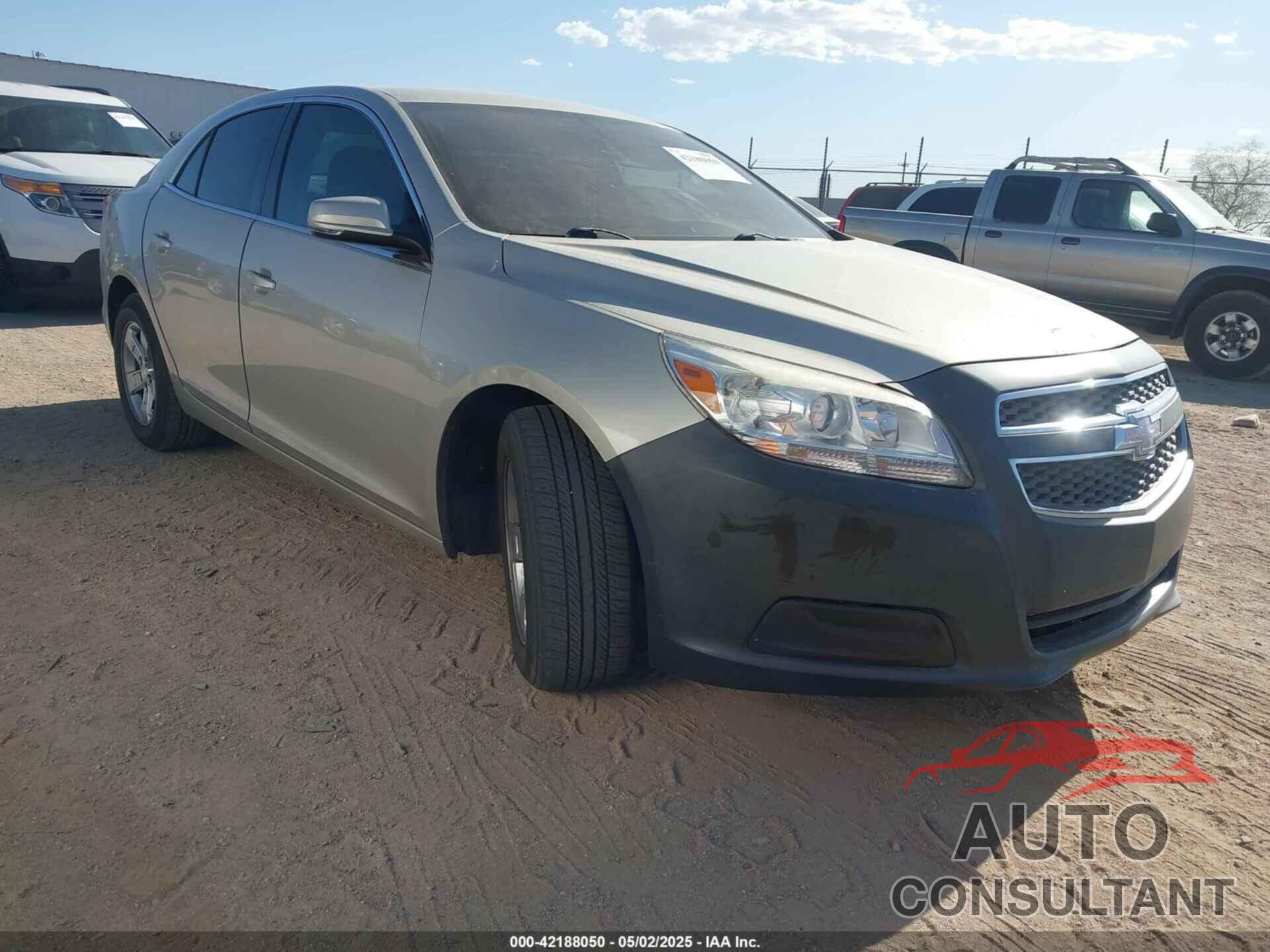 CHEVROLET MALIBU 2013 - 1G11C5SA6DF333412