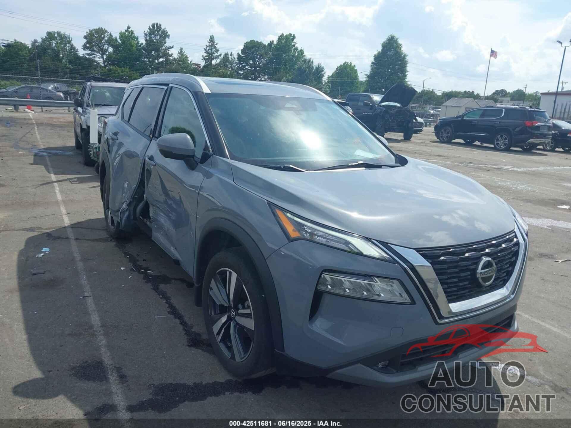NISSAN ROGUE 2021 - 5N1AT3CB3MC771188