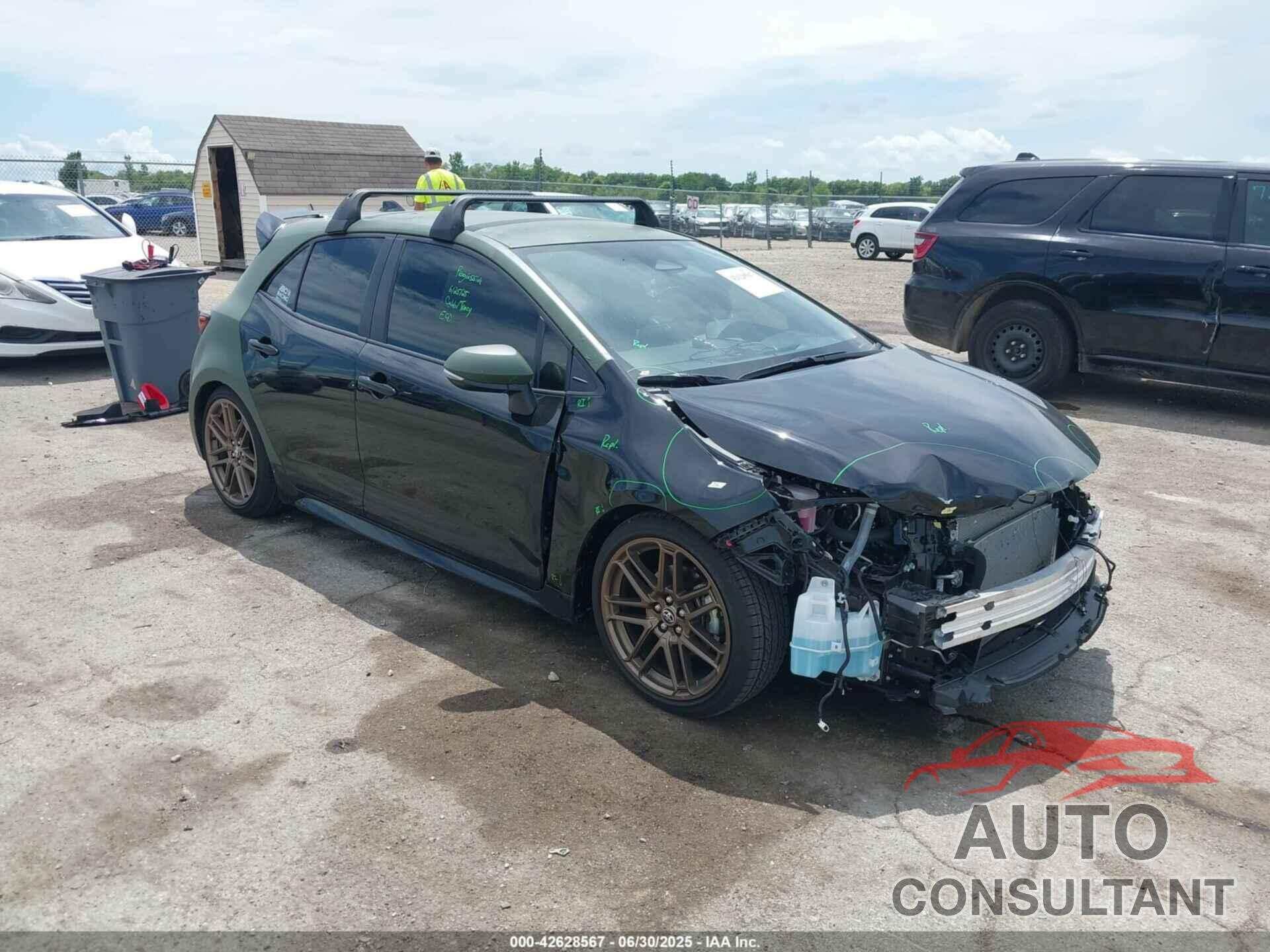 TOYOTA COROLLA 2025 - JTND4MBE3S3241246