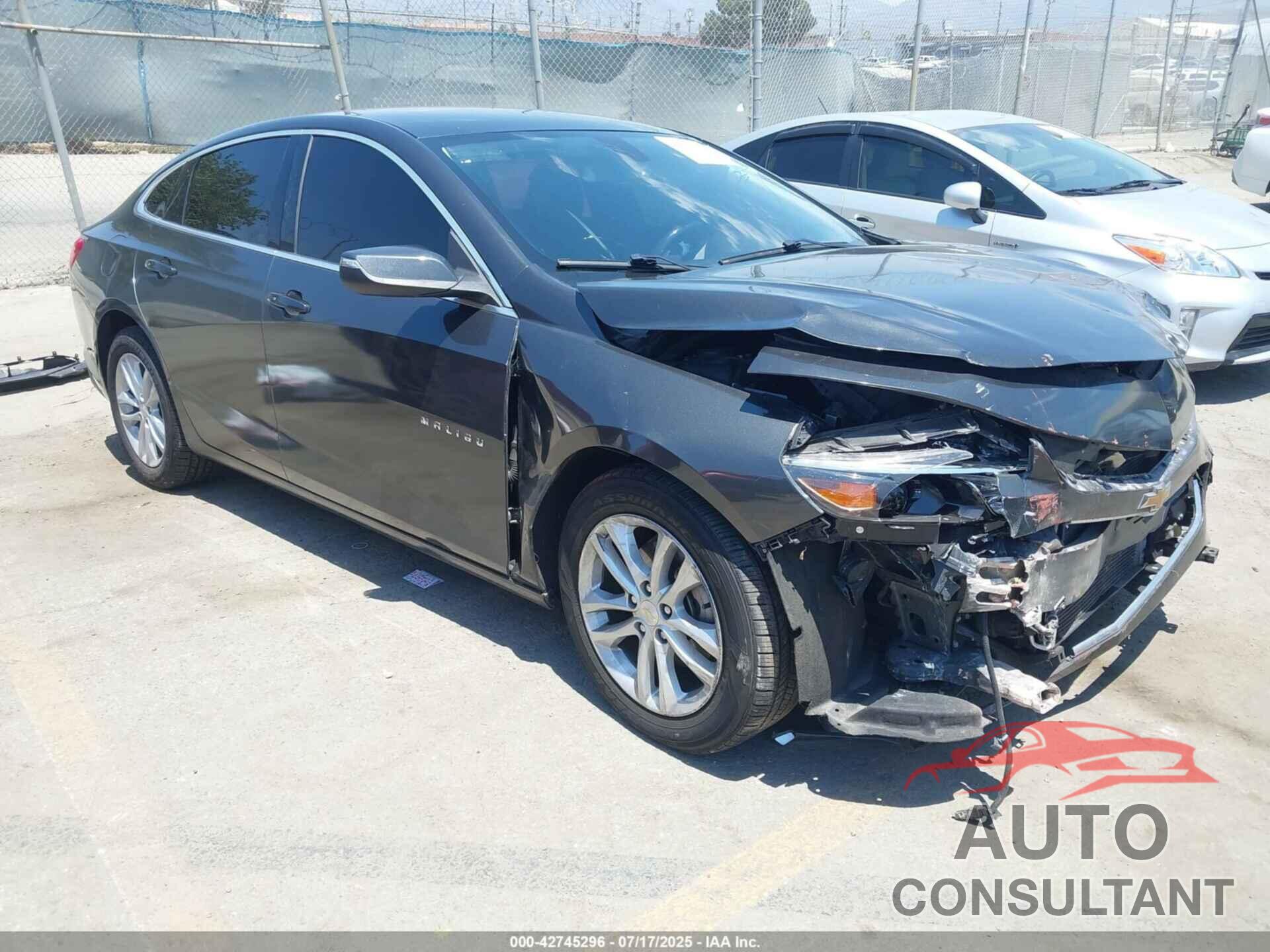CHEVROLET MALIBU 2018 - 1G1ZD5ST3JF154595
