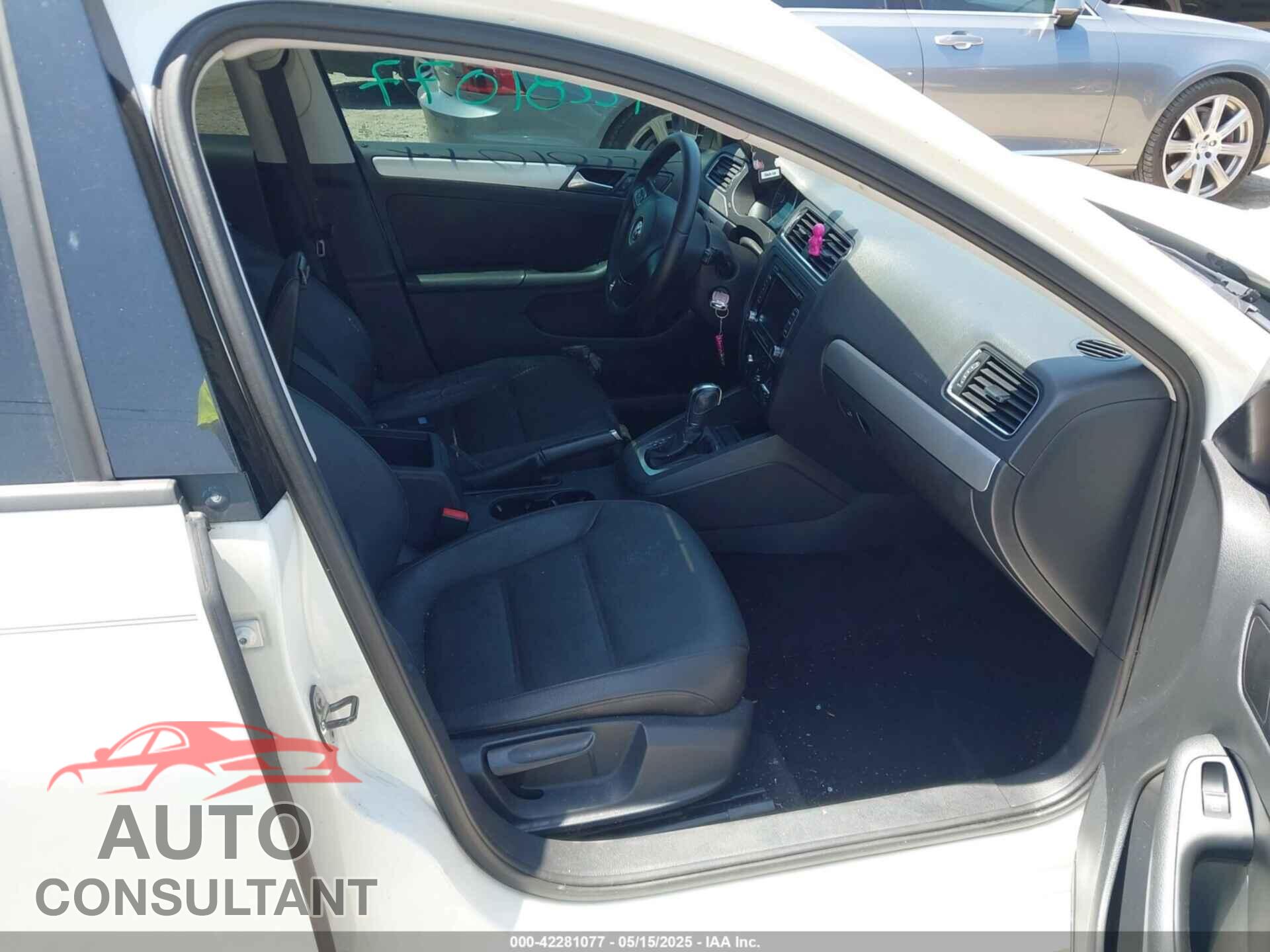 VOLKSWAGEN JETTA 2012 - 3VWLL7AJ5CM417536