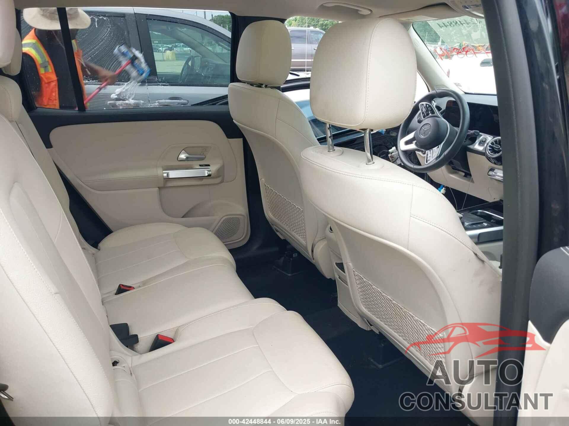MERCEDES-BENZ GLB 250 2022 - W1N4M4GB9NW239418
