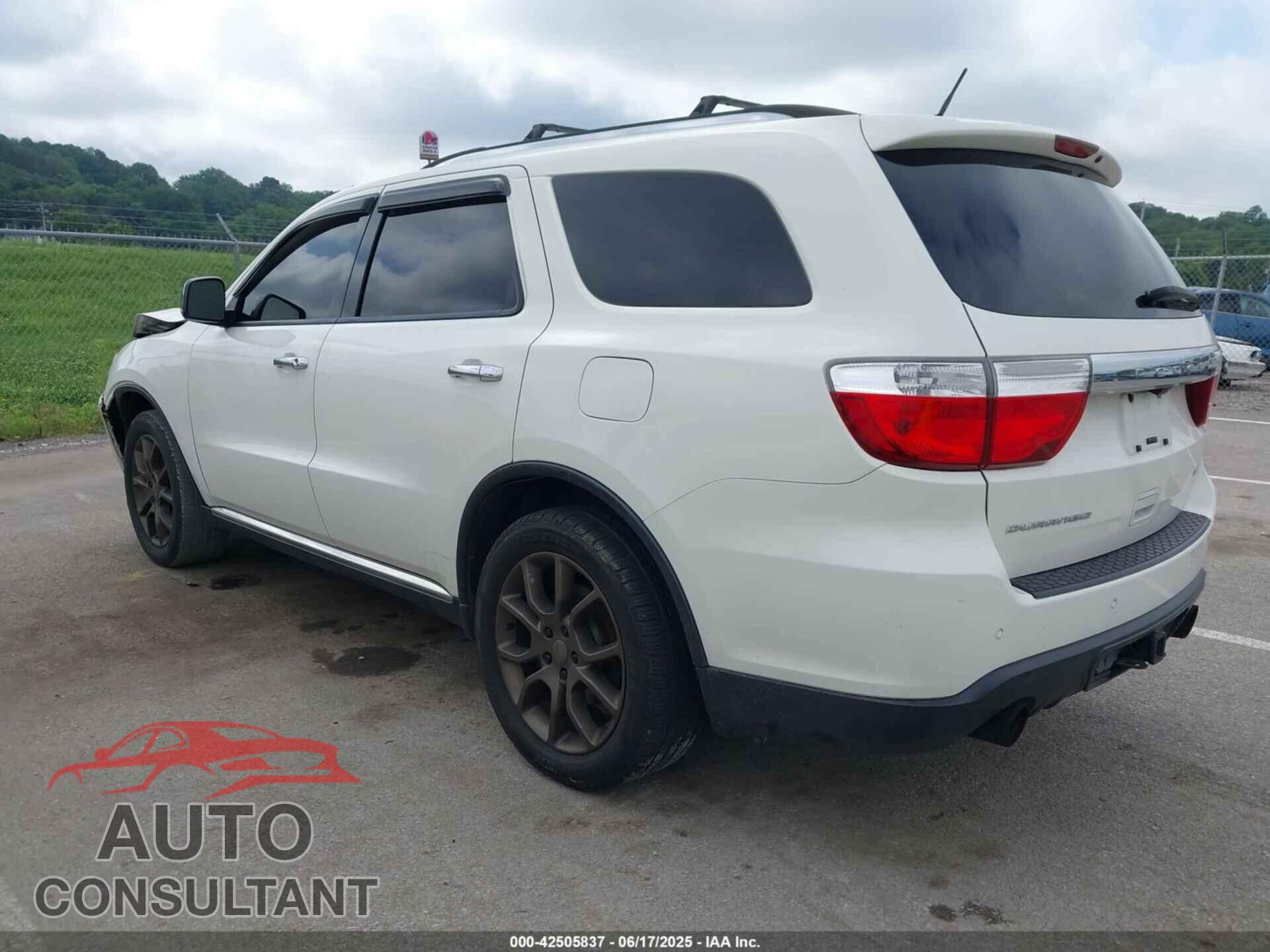 DODGE DURANGO 2011 - 1D4SD4GT2BC627811