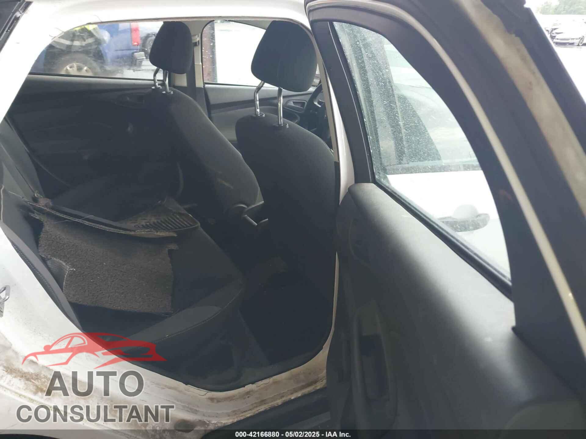 FORD FOCUS 2012 - 1FAHP3E24CL254409