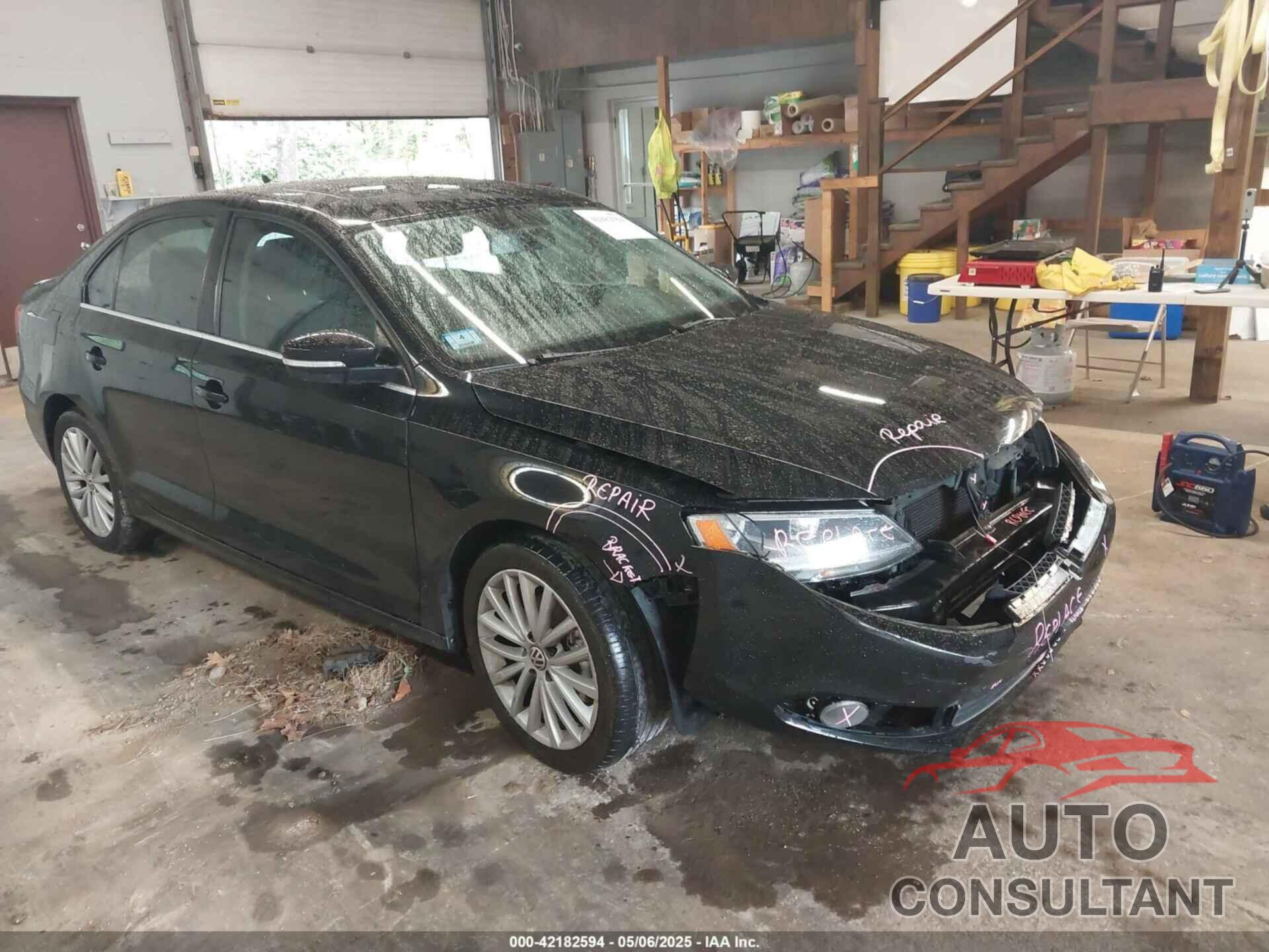 VOLKSWAGEN JETTA 2013 - 3VWLP7AJ1DM369913