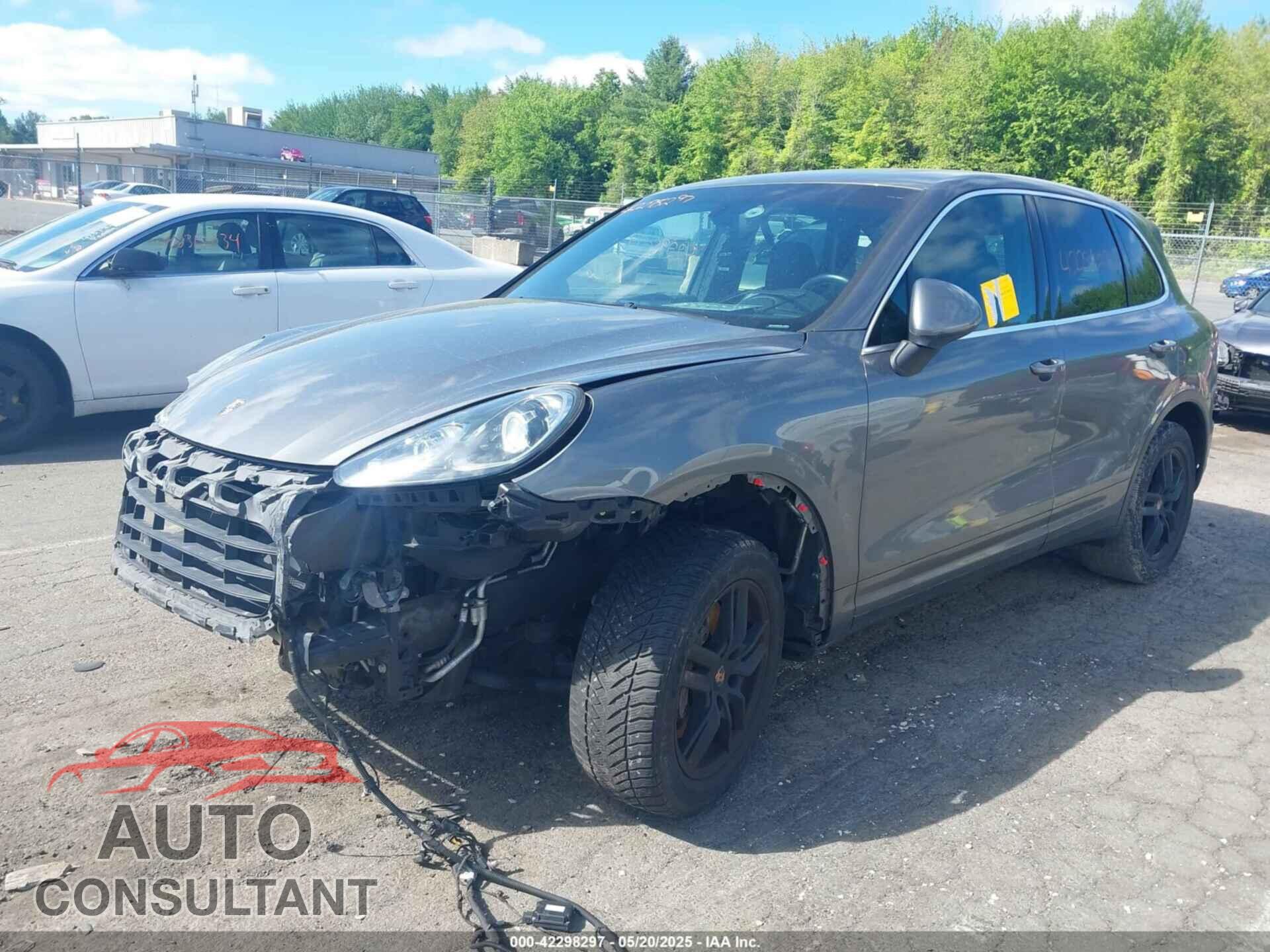 PORSCHE CAYENNE 2016 - WP1AA2A24GLA10857