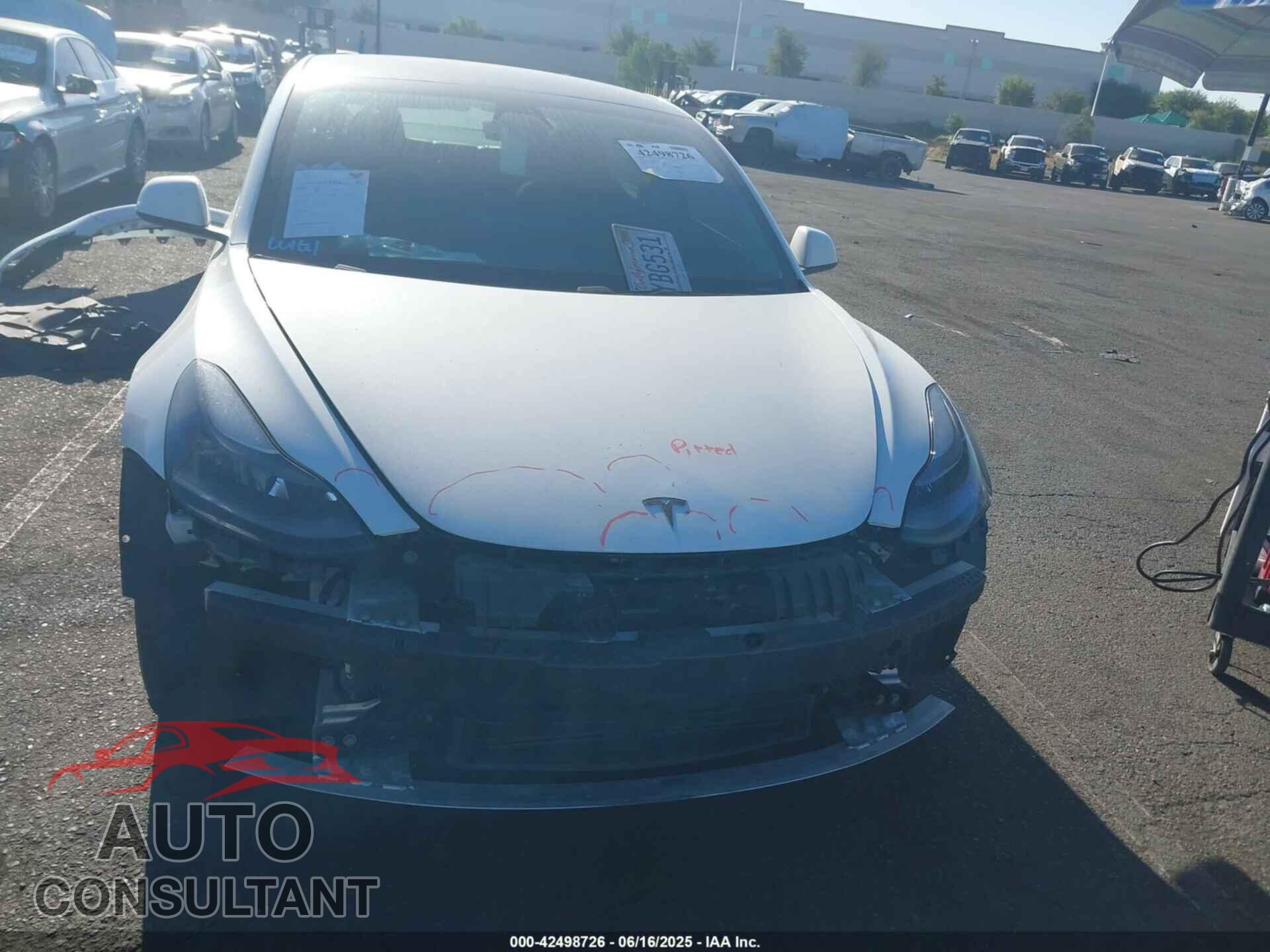 TESLA MODEL 3 2021 - 5YJ3E1EB8MF005923