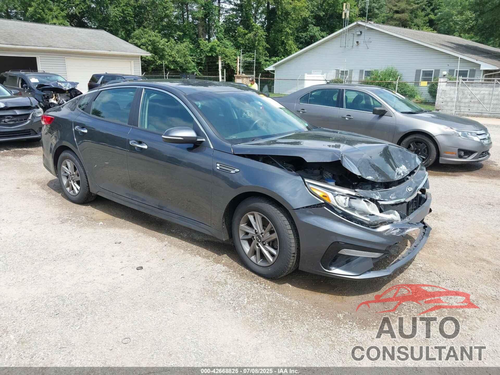 KIA OPTIMA 2020 - 5XXGT4L37LG382436
