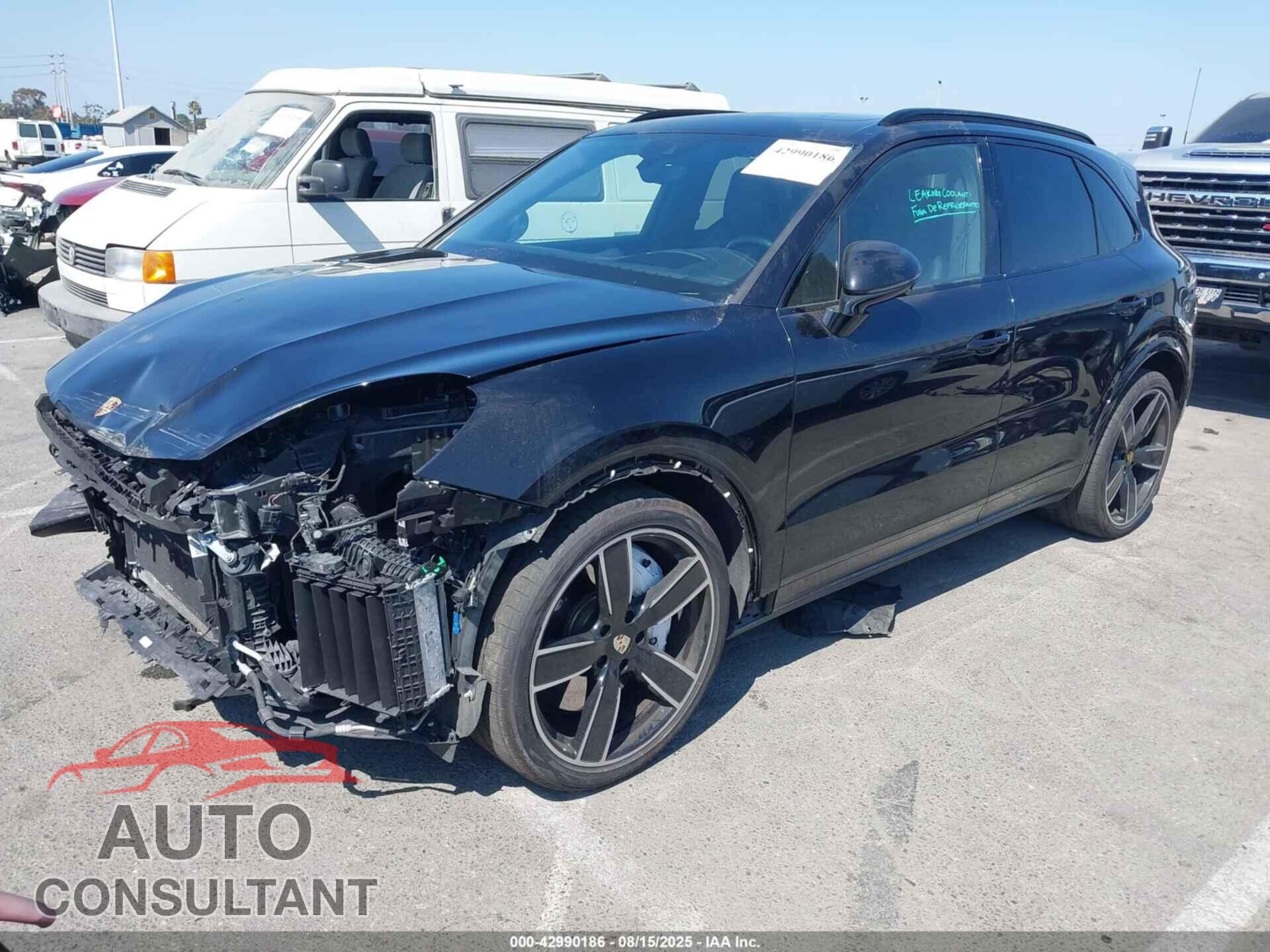 PORSCHE CAYENNE 2021 - WP1AF2AYXMDA36018