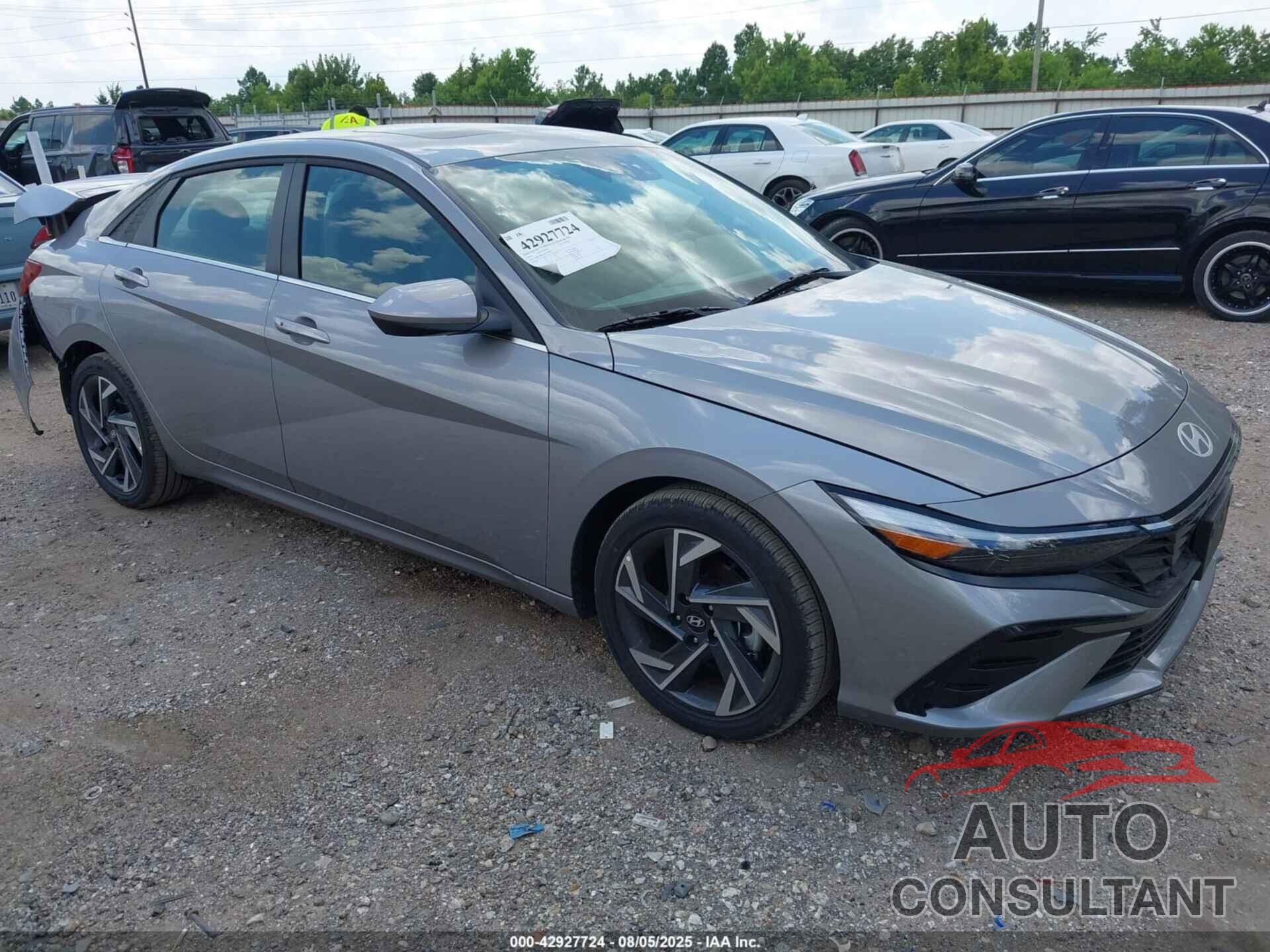 HYUNDAI ELANTRA 2025 - KMHLS4DG8SU035947