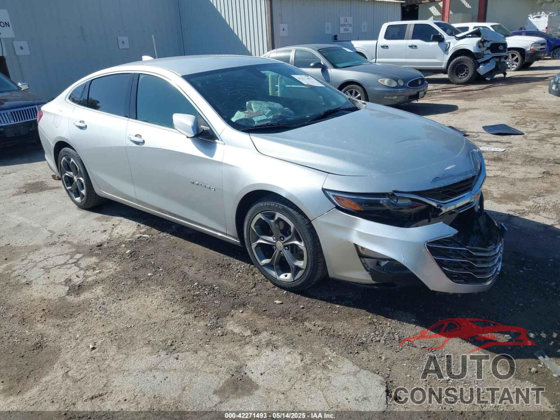 CHEVROLET MALIBU 2022 - 1G1ZD5ST2NF112893