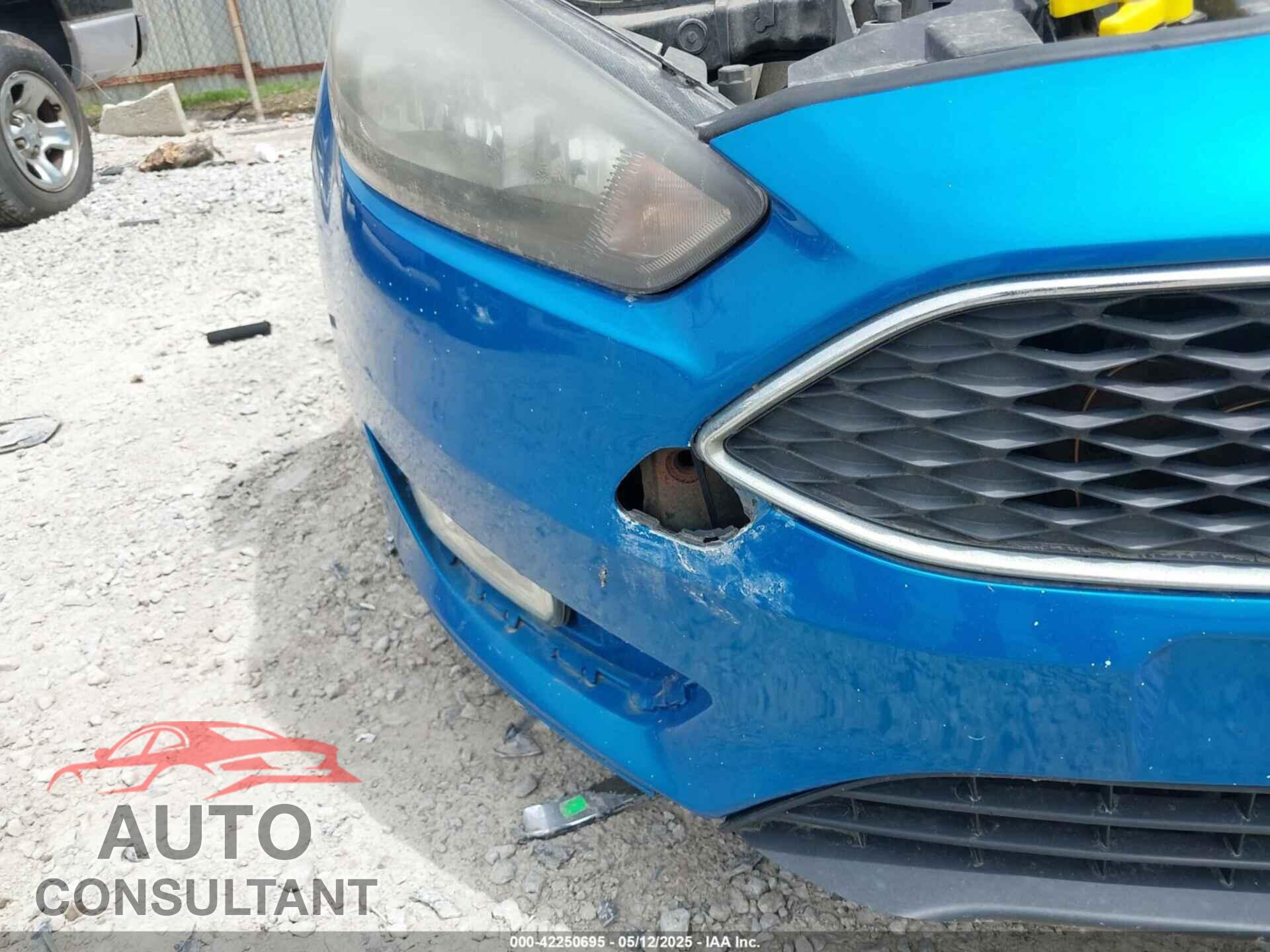 FORD FOCUS 2016 - 1FADP3FE2GL211832