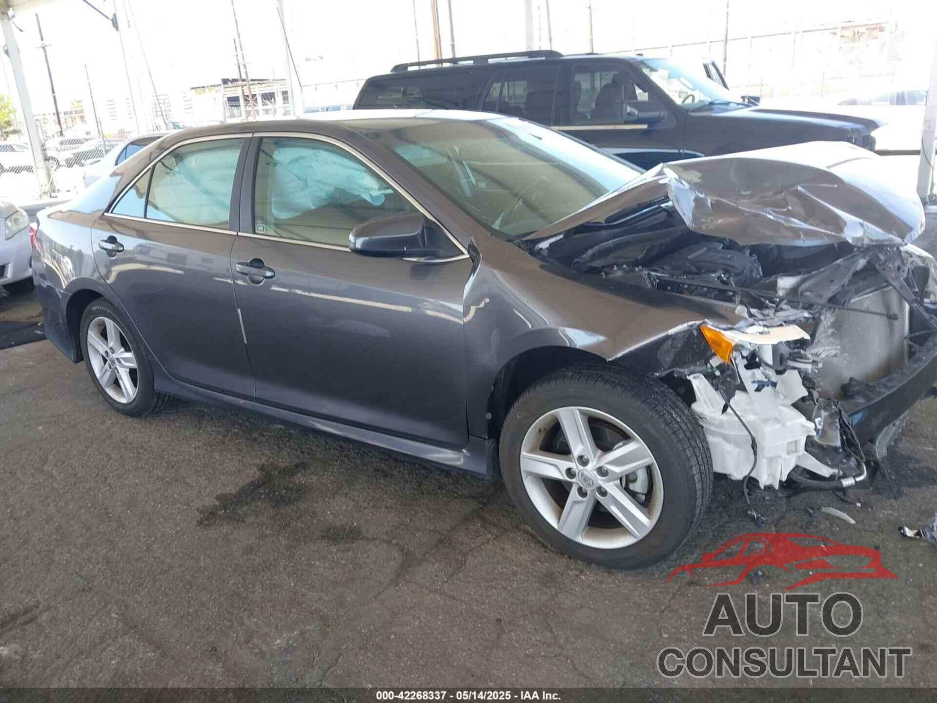 TOYOTA CAMRY 2014 - 4T1BF1FK1EU422702