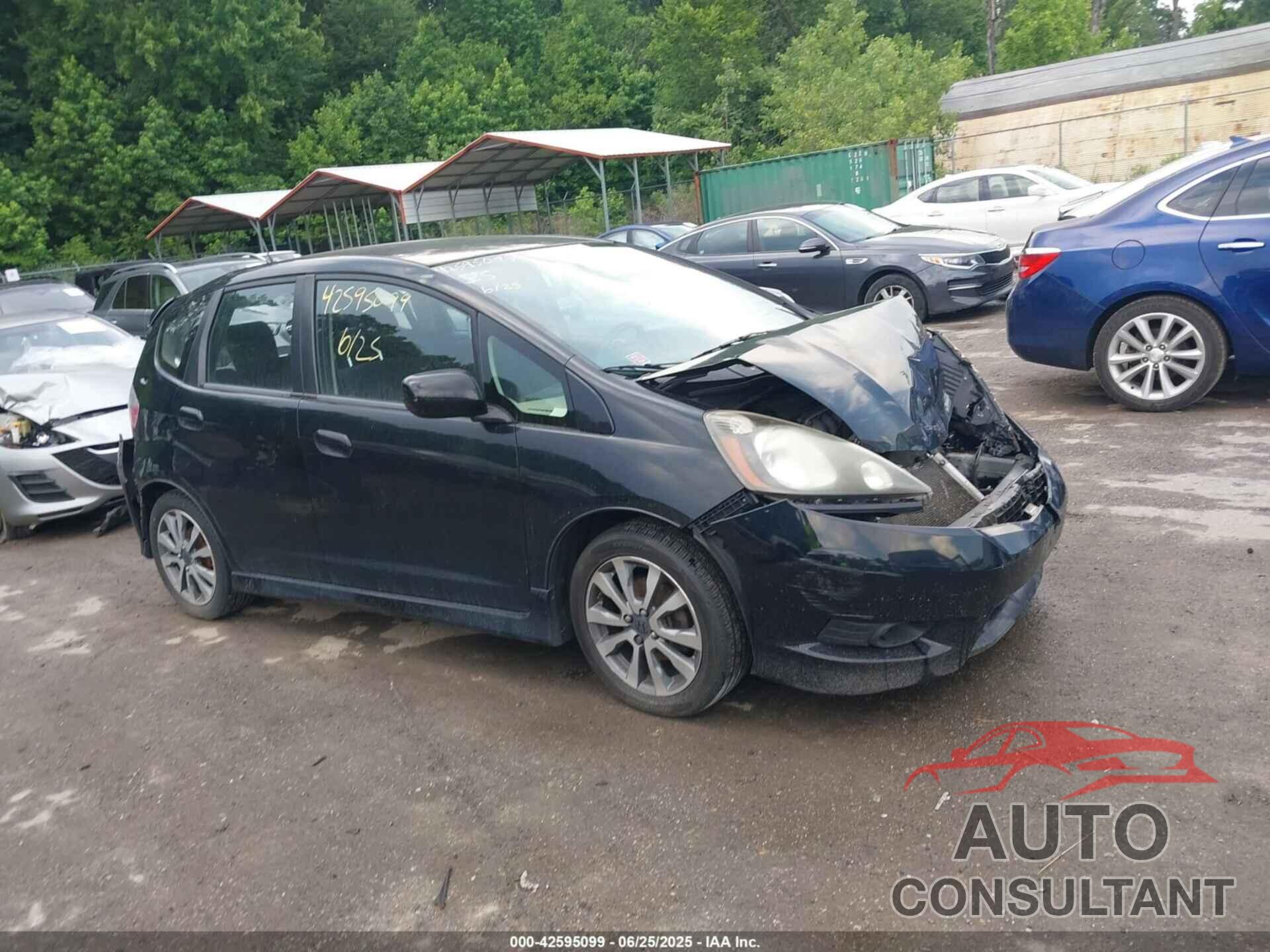 HONDA FIT 2012 - JHMGE8H55CC034645