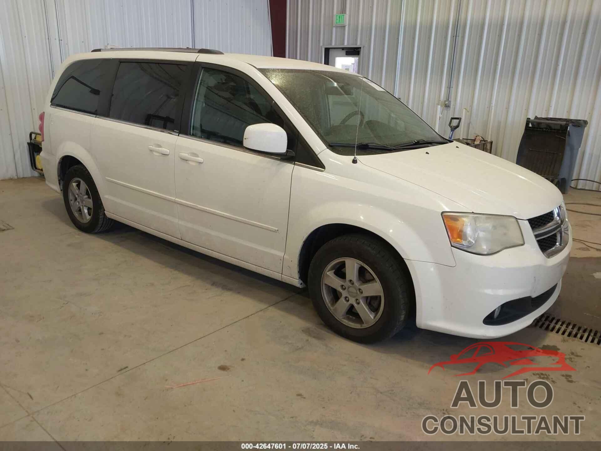 DODGE GRAND CARAVAN 2011 - 2D4RN5DG6BR660679