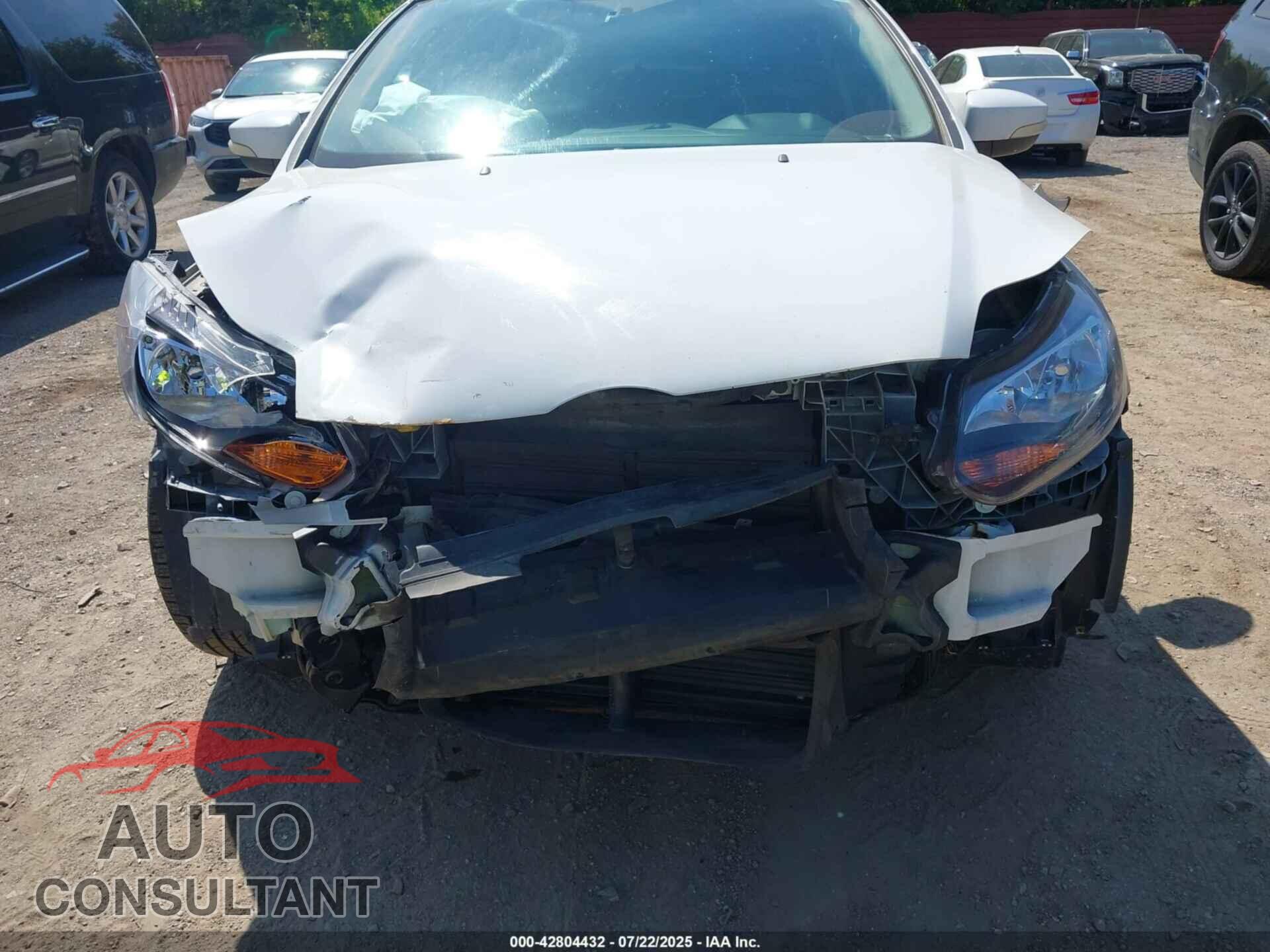 FORD FOCUS 2014 - 1FADP3K29EL286360