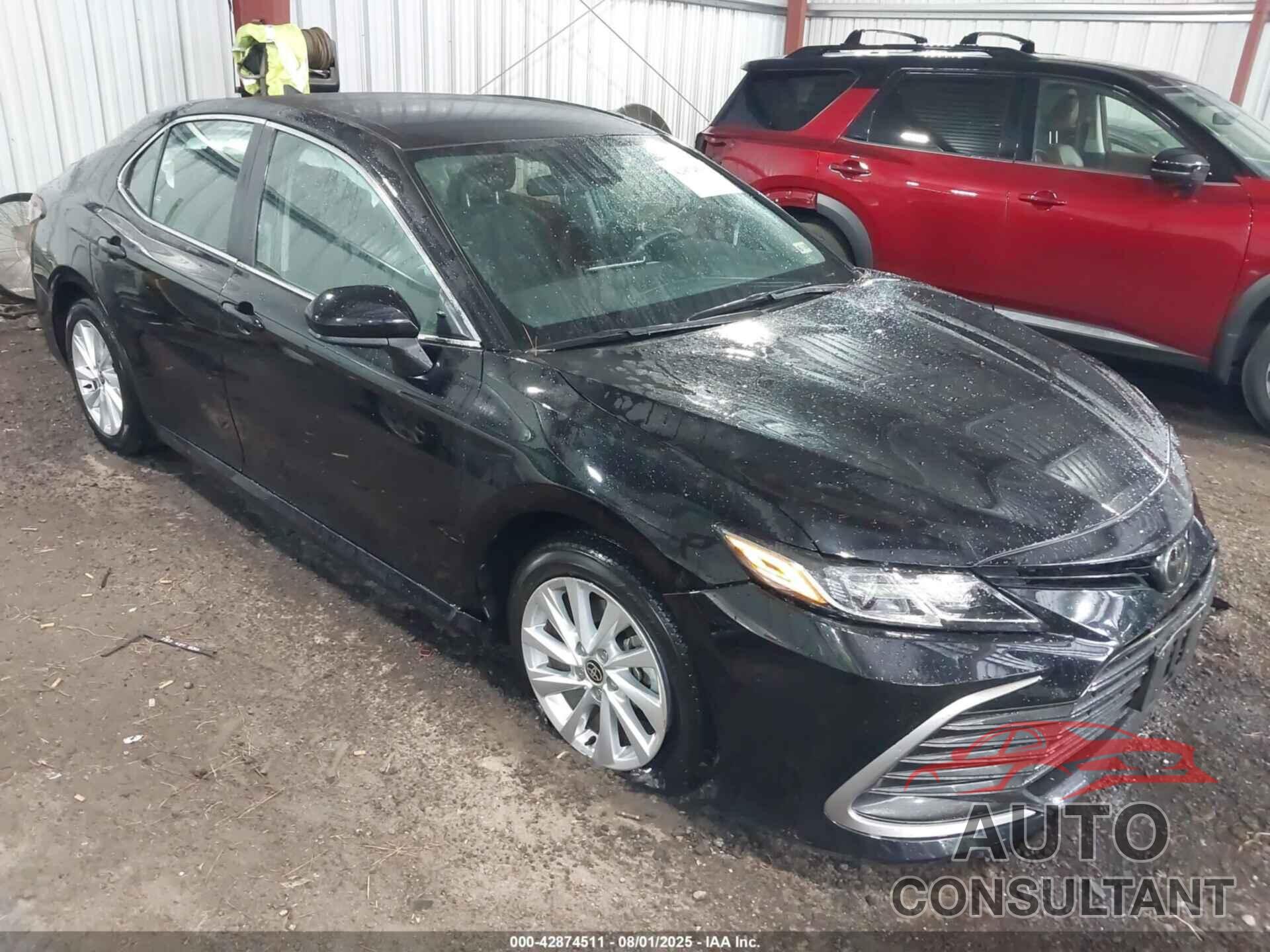 TOYOTA CAMRY 2023 - 4T1C11AKXPU743327