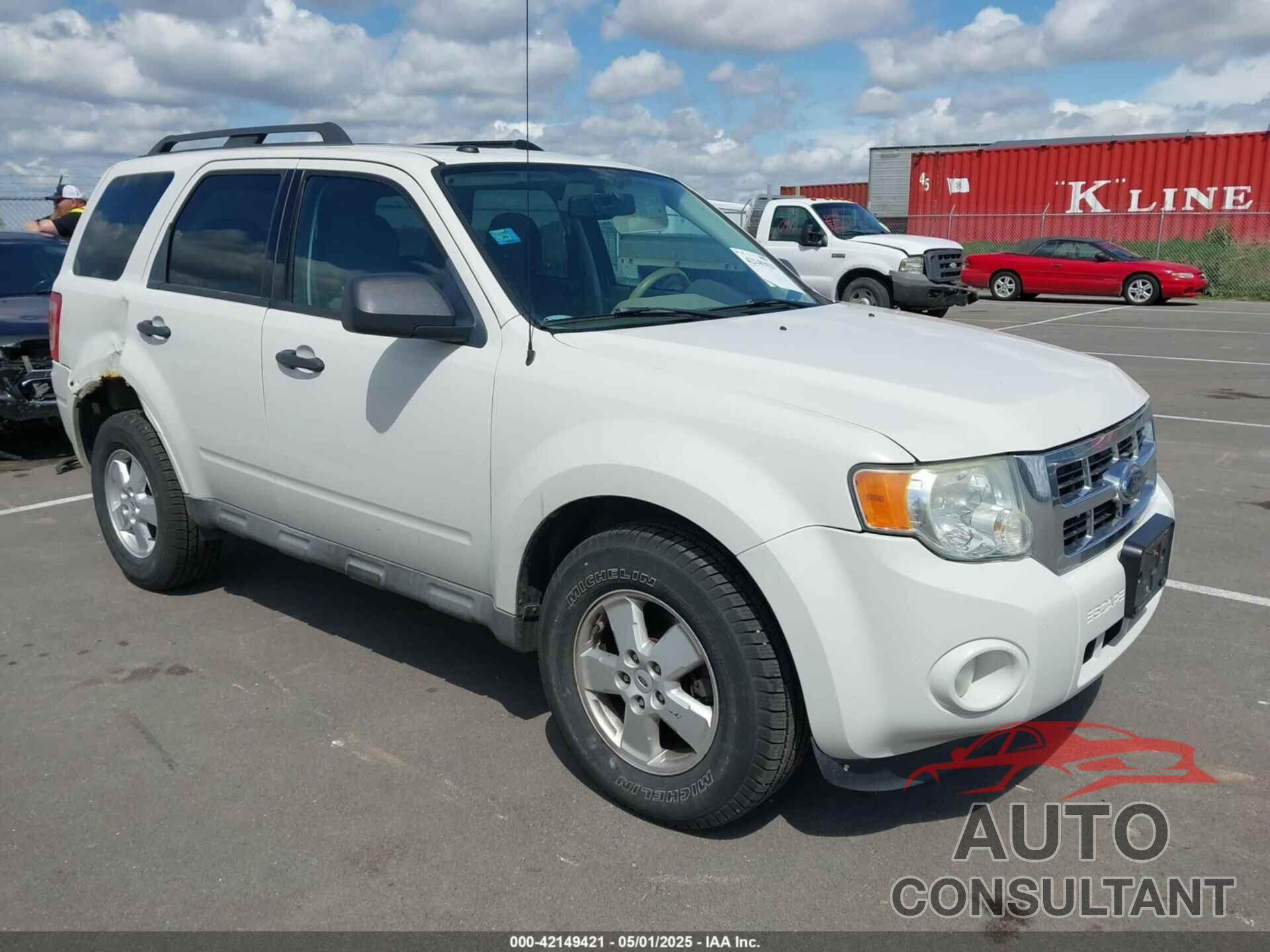FORD ESCAPE 2009 - 1FMCU93G99KB40186