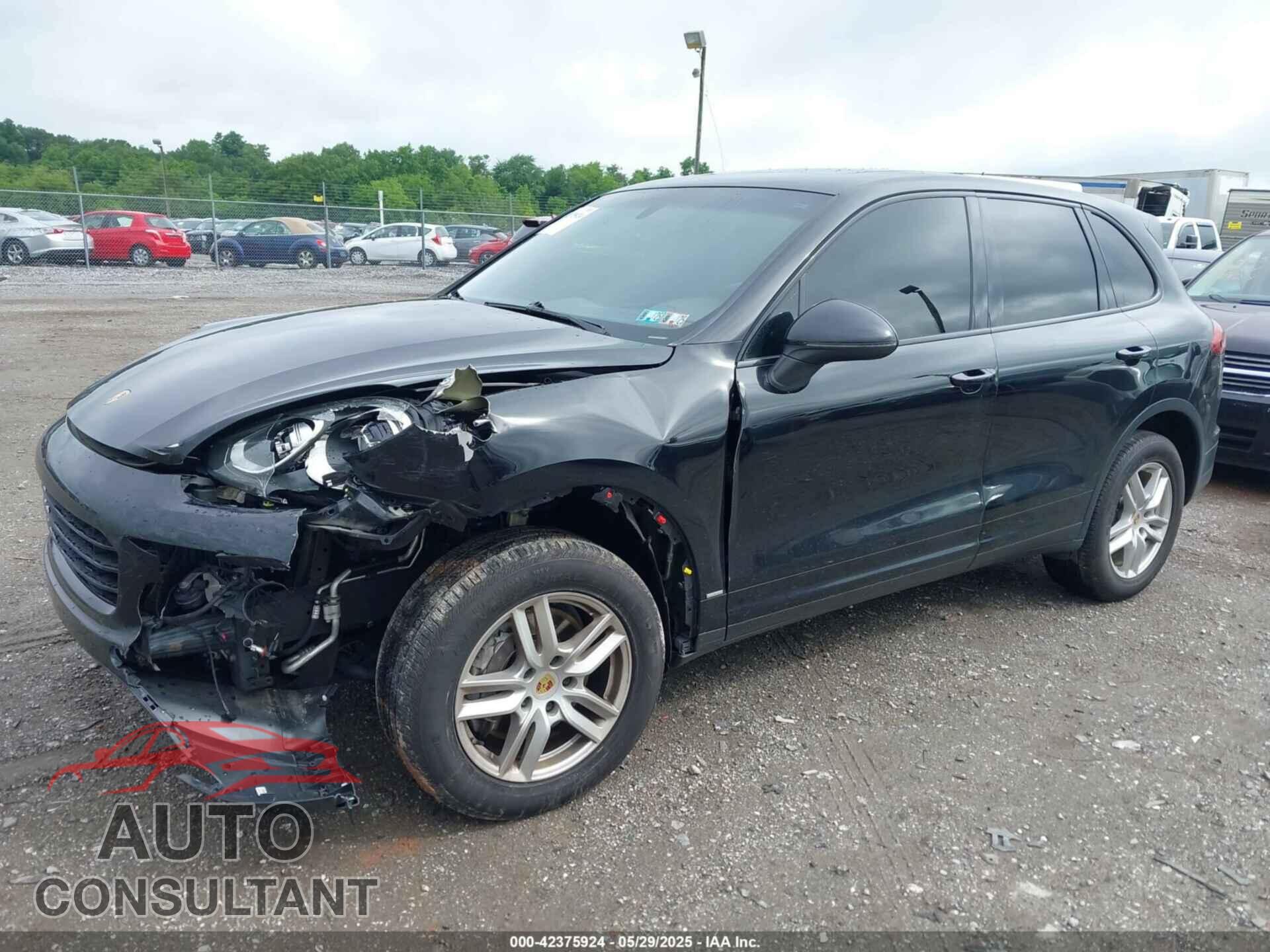 PORSCHE CAYENNE 2016 - WP1AA2A28GLA10621