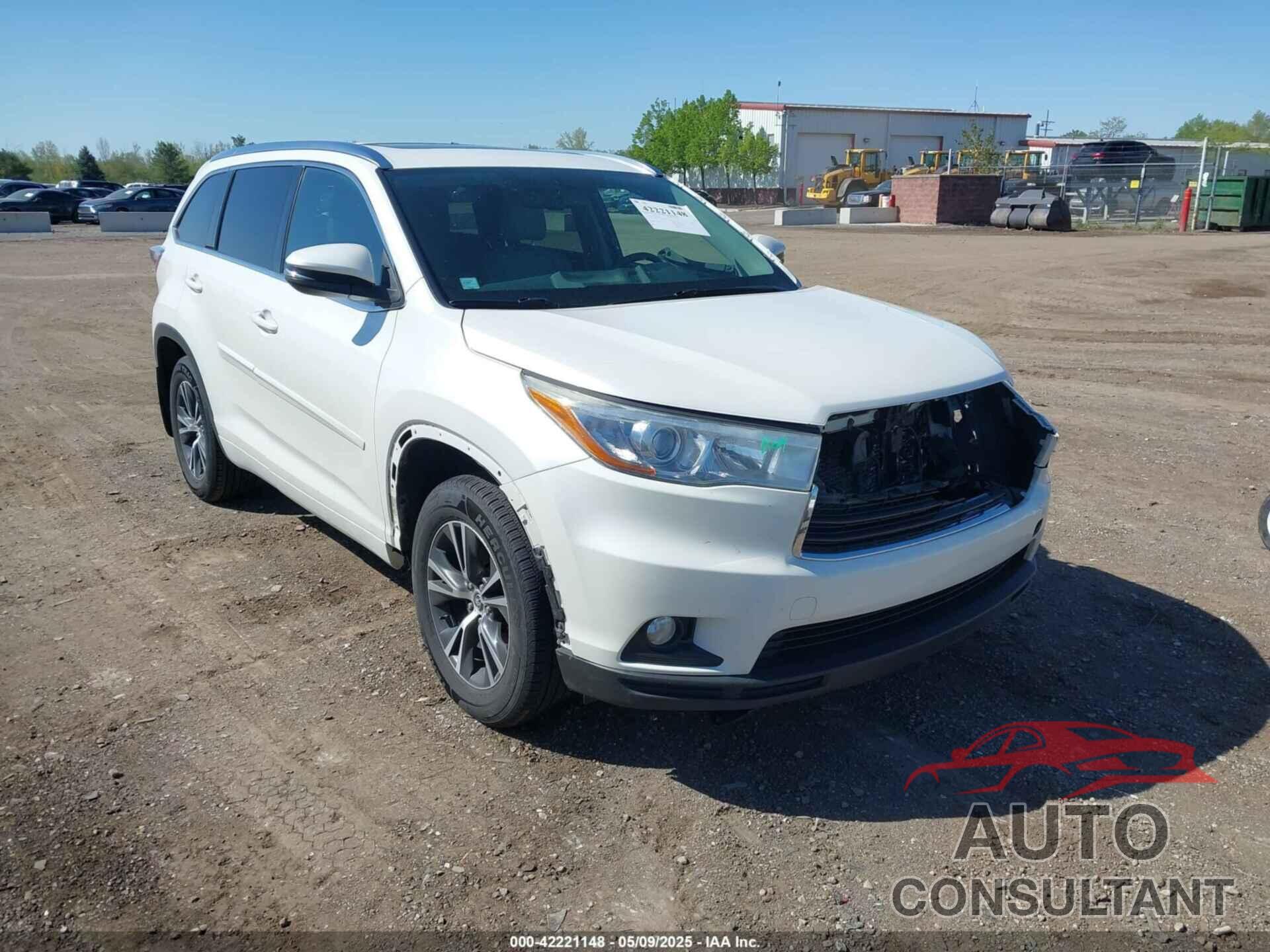 TOYOTA HIGHLANDER 2016 - 5TDJKRFH9GS319047