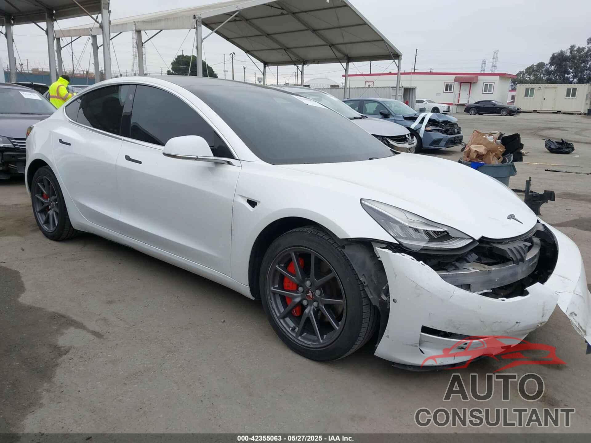 TESLA MODEL 3 2020 - 5YJ3E1EA1LF632632