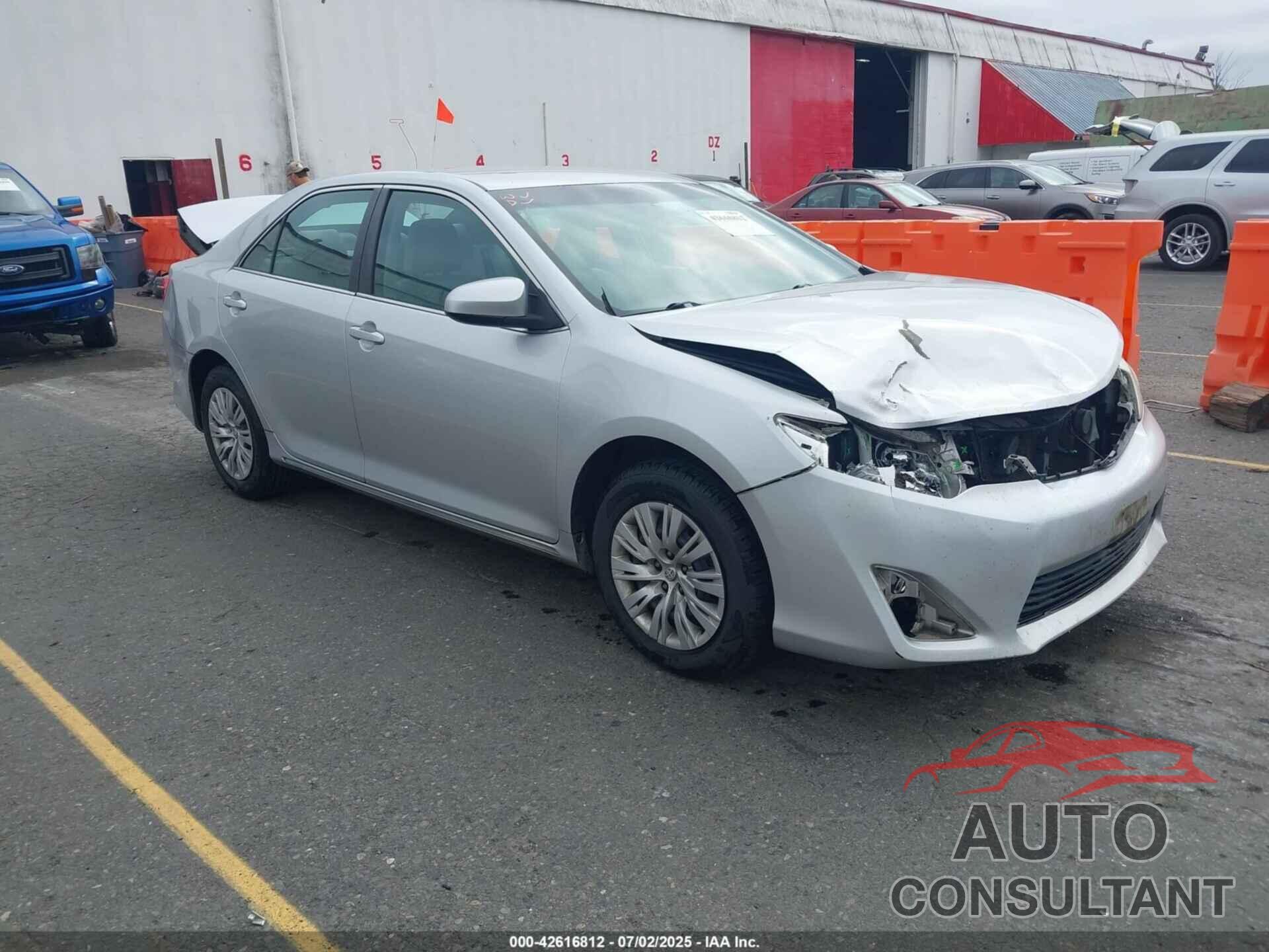 TOYOTA CAMRY 2014 - 4T4BF1FK8ER346417