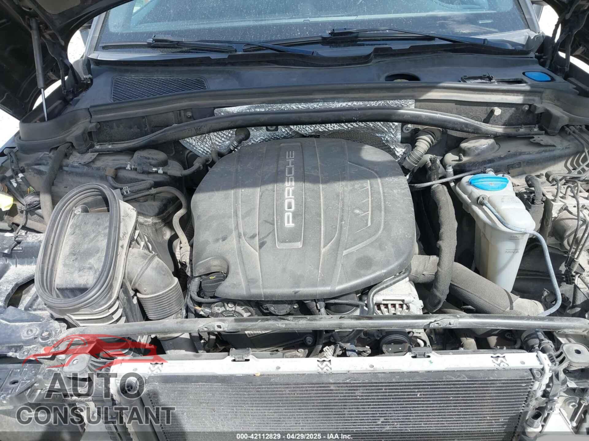 PORSCHE MACAN 2018 - WP1AA2A54JLB08529