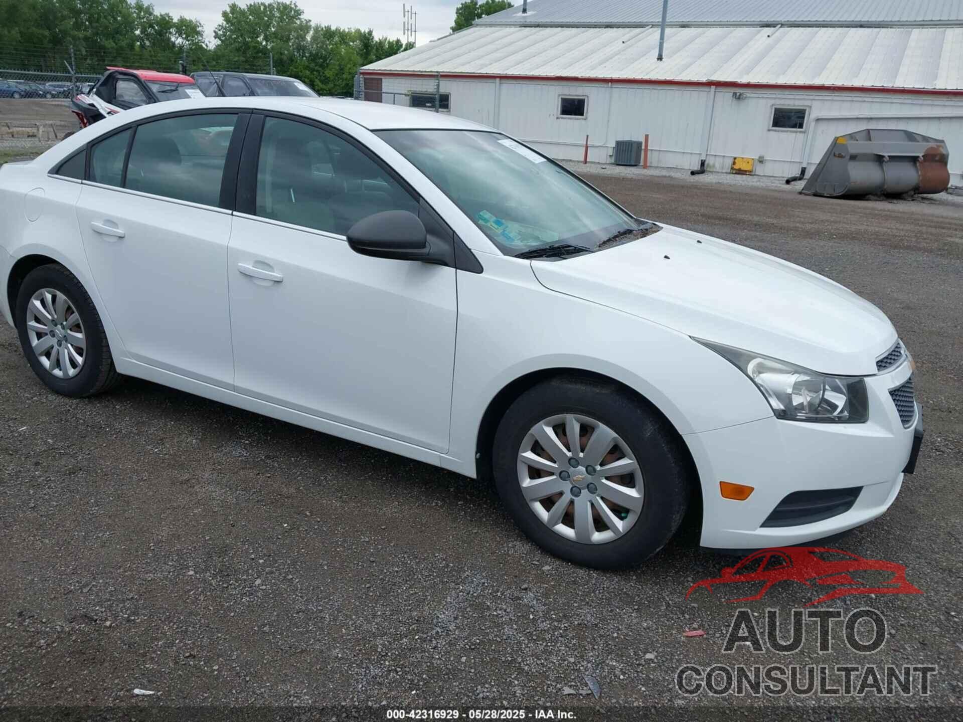 CHEVROLET CRUZE 2011 - 1G1PC5SH9B7272958