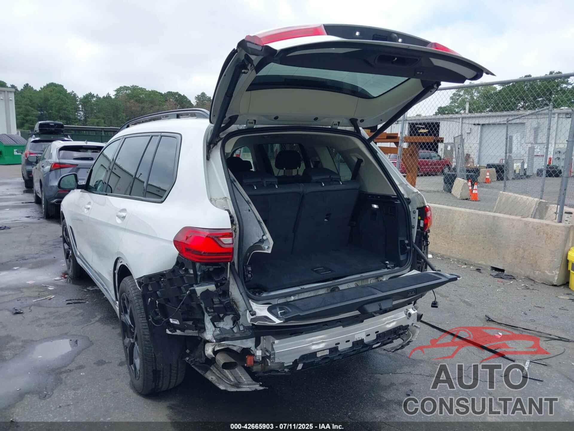 BMW X7 2022 - 5UXCW2C04N9M23362