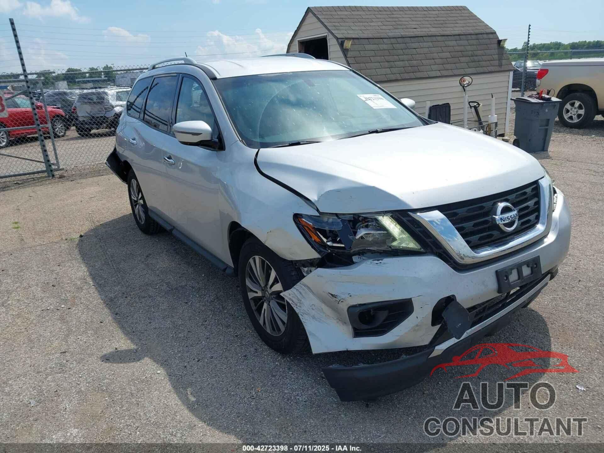 NISSAN PATHFINDER 2017 - 5N1DR2MN1HC673443