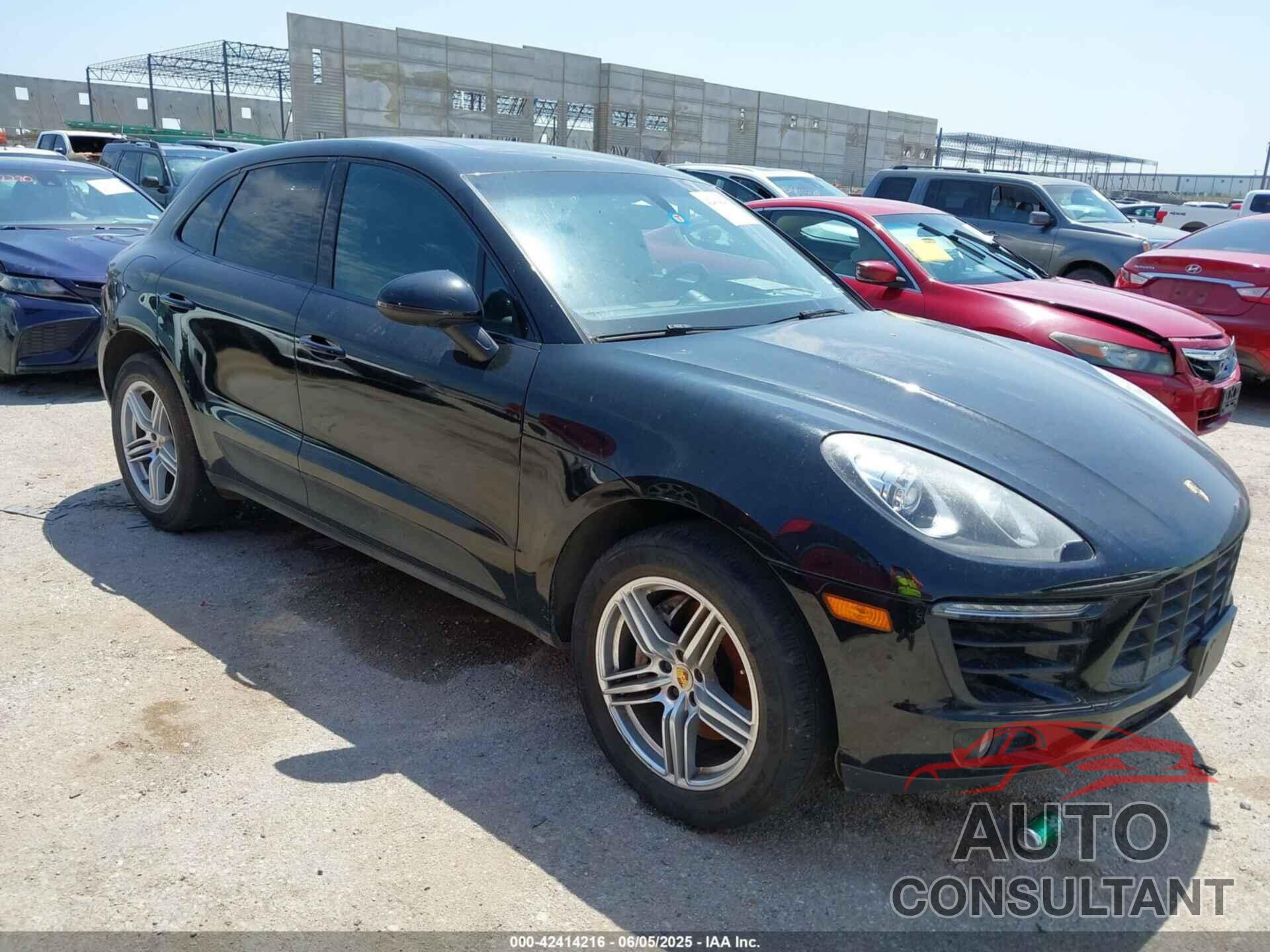 PORSCHE MACAN 2016 - WP1AB2A55GLB47118