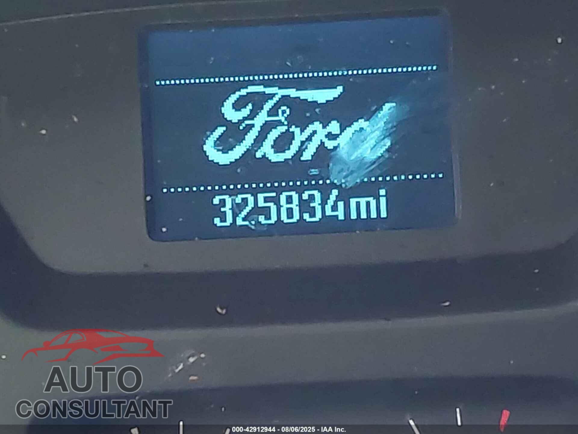FORD TRANSIT-250 2015 - 1FTYR2CG0FKB15840