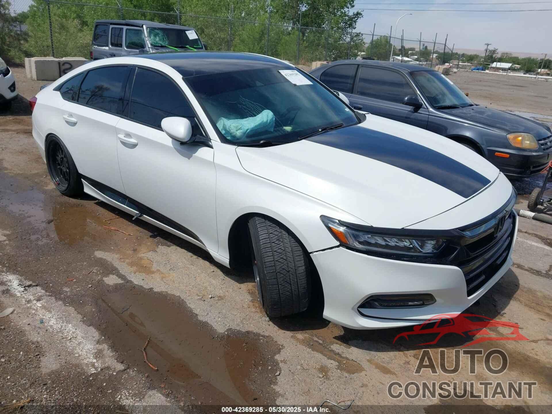 HONDA ACCORD 2018 - 1HGCV1F32JA193092